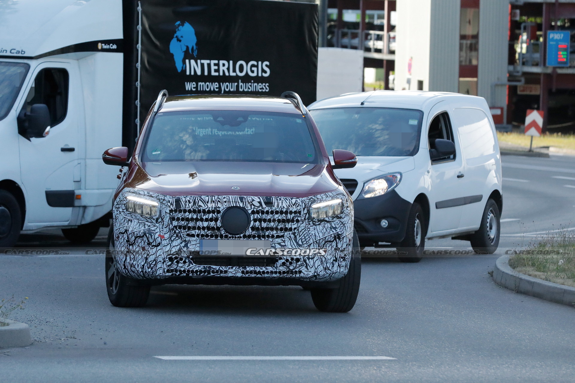 Mercedes-Benz GLB Facelift Makes Spy Debut, Expected To Arrive In 2023