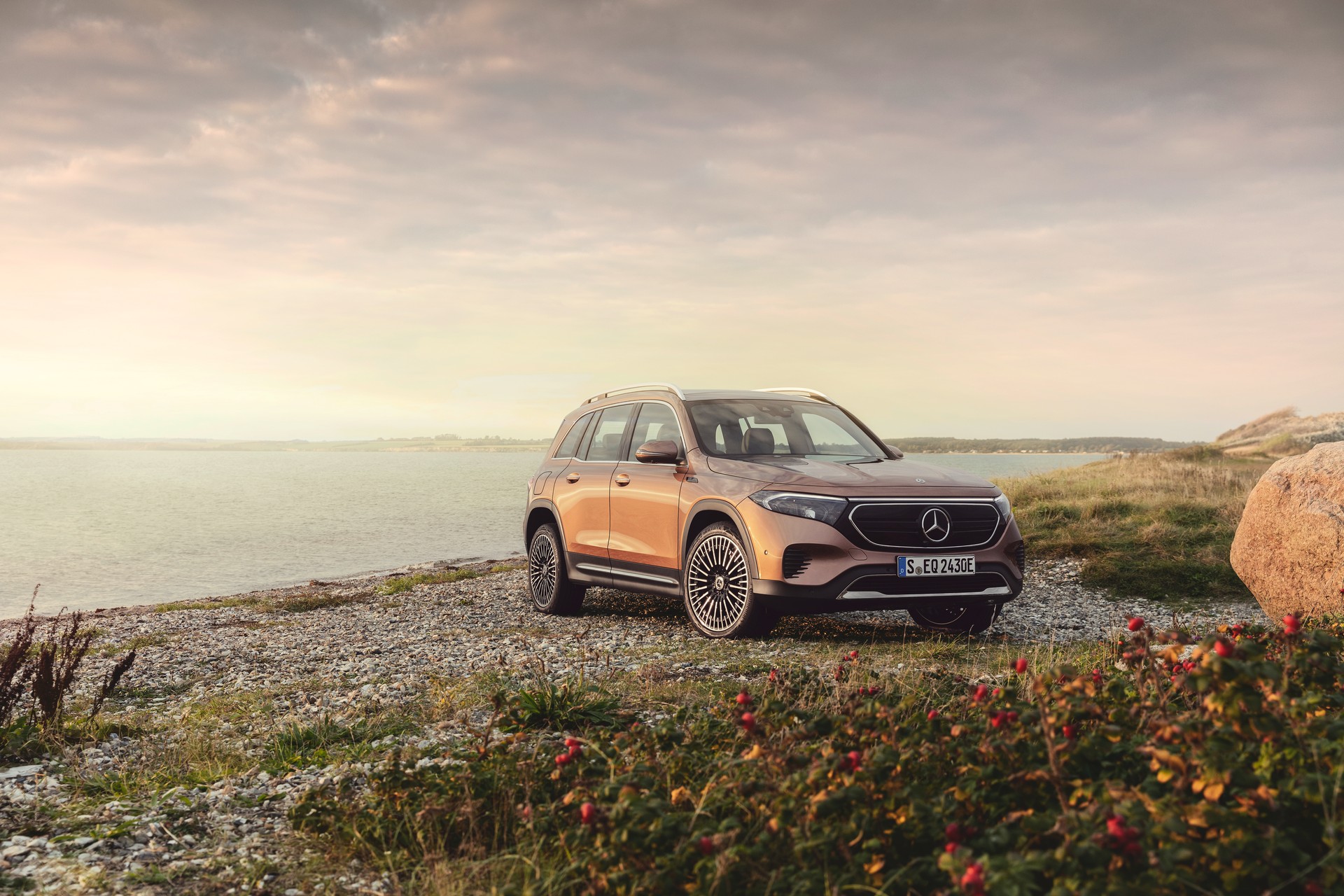 Australia’s 2023 Mercedes-Benz EQB To Be Sold In 250 And 350 Guises