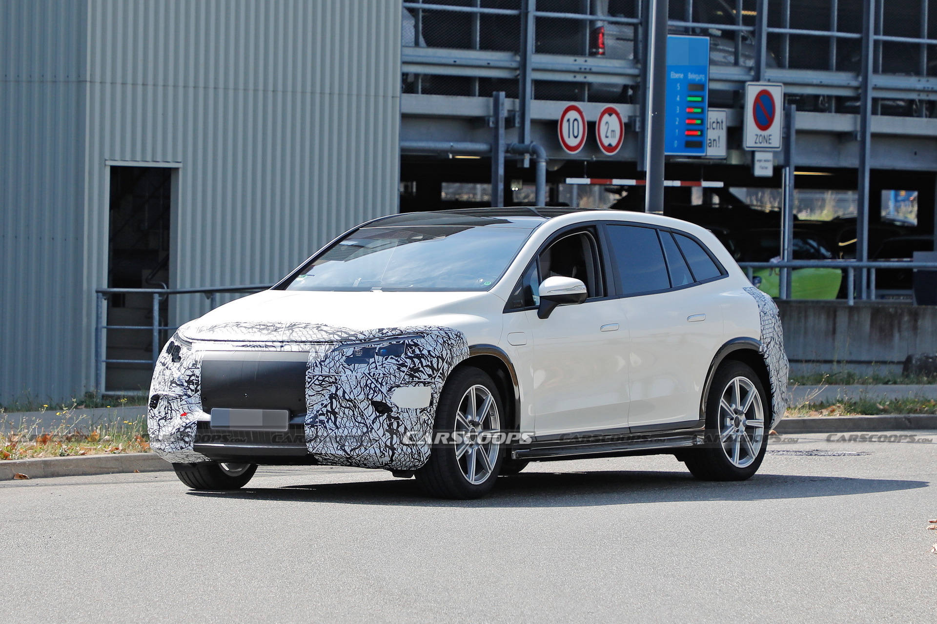 This Is Our First Glimpse Of The 2024 Mercedes-Maybach EQS SUV