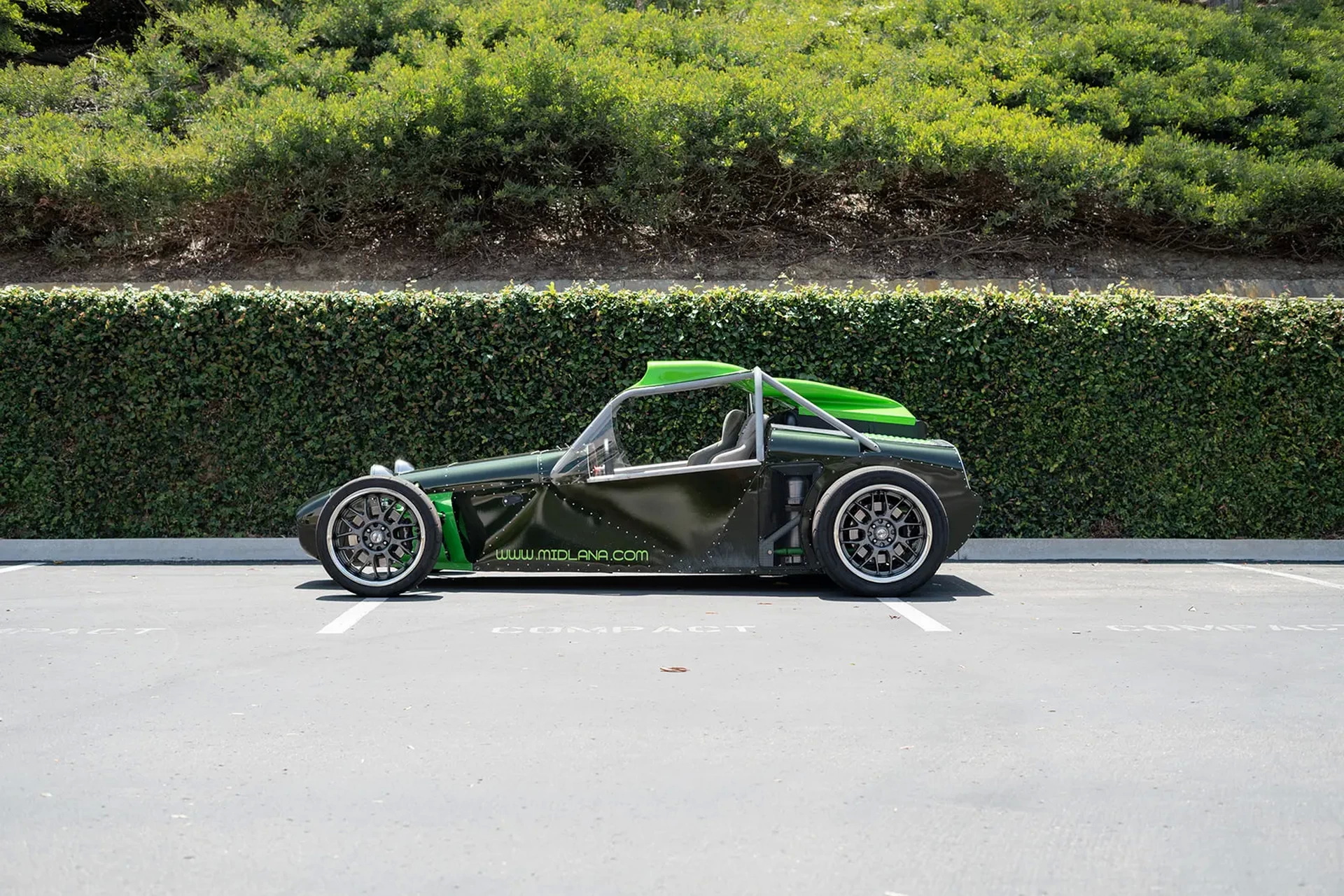 Lotus 7-Inspired Turbocharged Kit Car Offers Supercar Speed For Sports Car Money