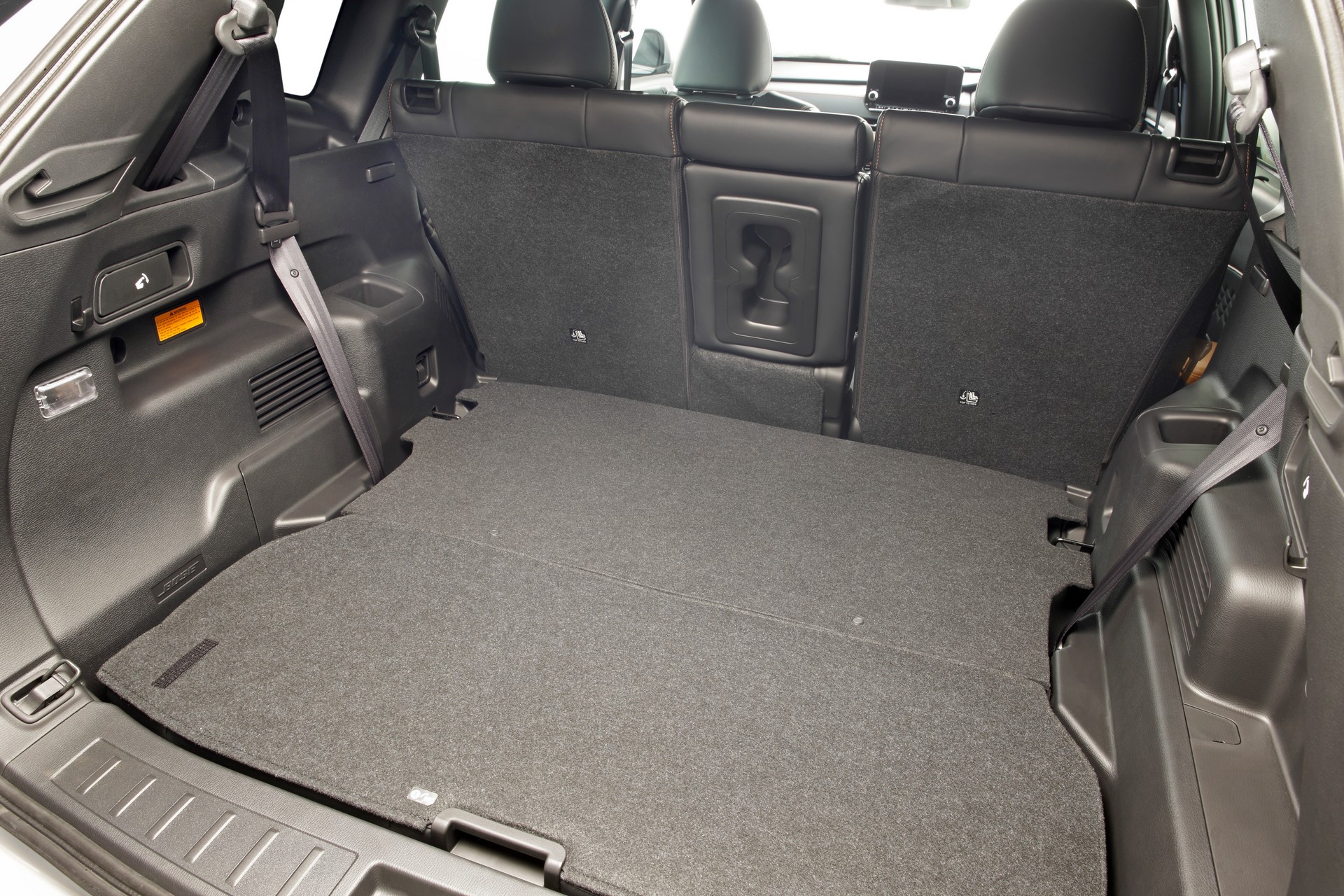 2022 Mitsubishi Outlander Plug-In Hybrid EV Offered In Four Trims In Australia