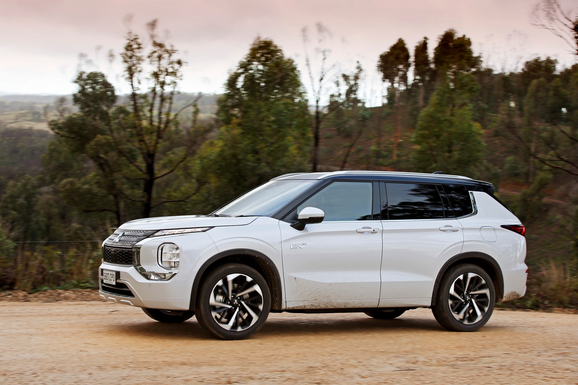 2022 Mitsubishi Outlander Plug-In Hybrid EV Offered In Four Trims In Australia