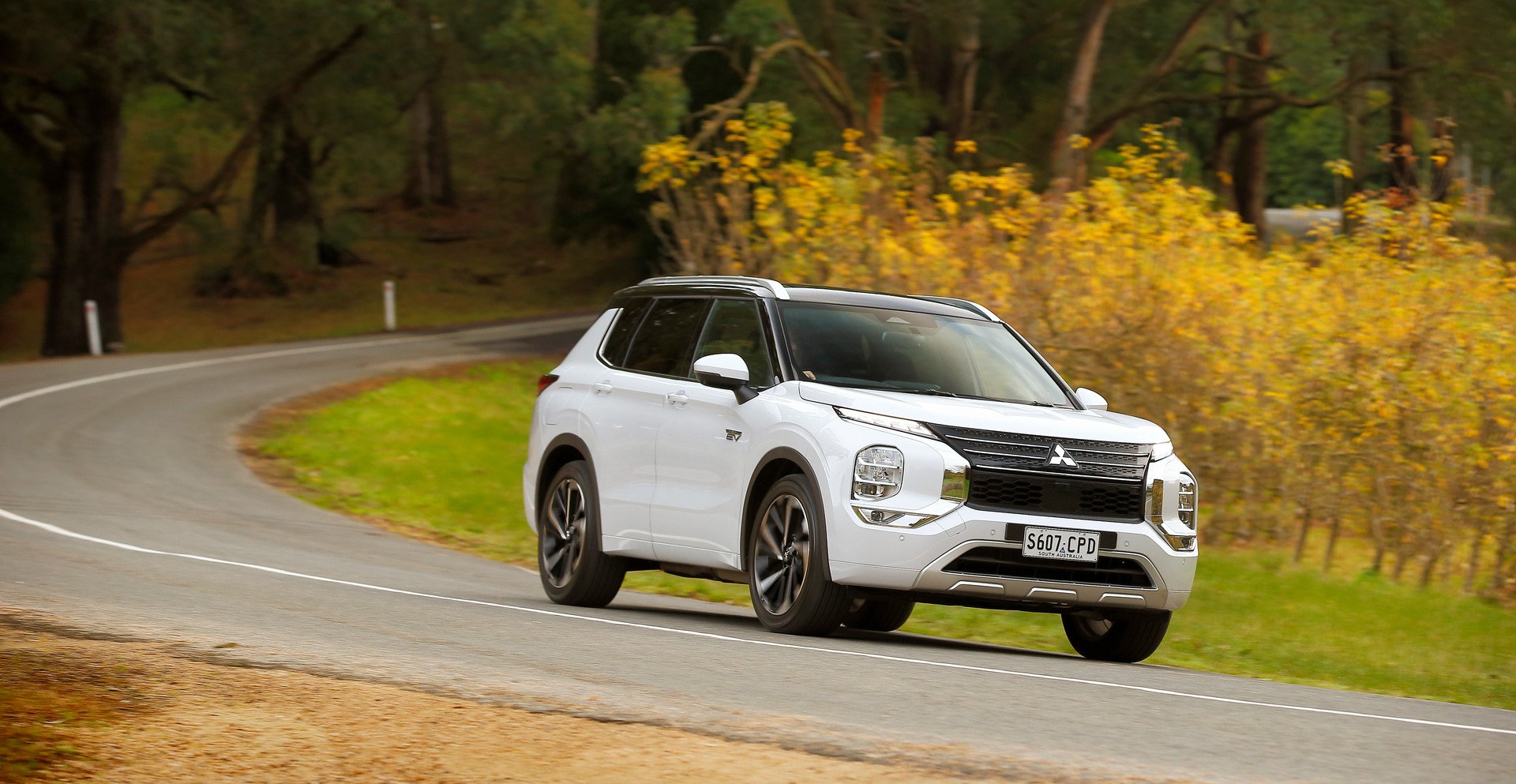 2022 Mitsubishi Outlander Plug-In Hybrid EV Offered In Four Trims In Australia