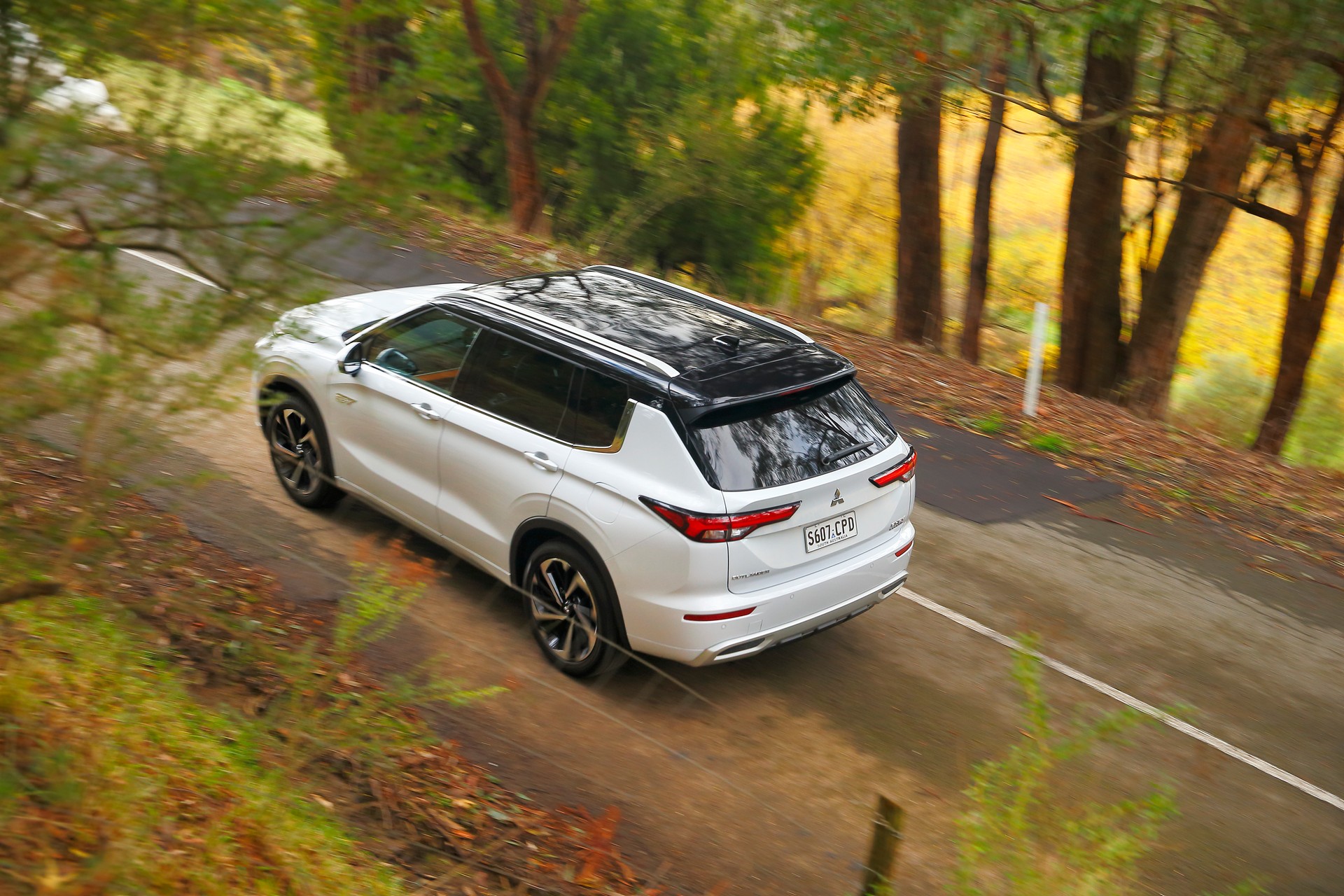 2022 Mitsubishi Outlander Plug-In Hybrid EV Offered In Four Trims In Australia