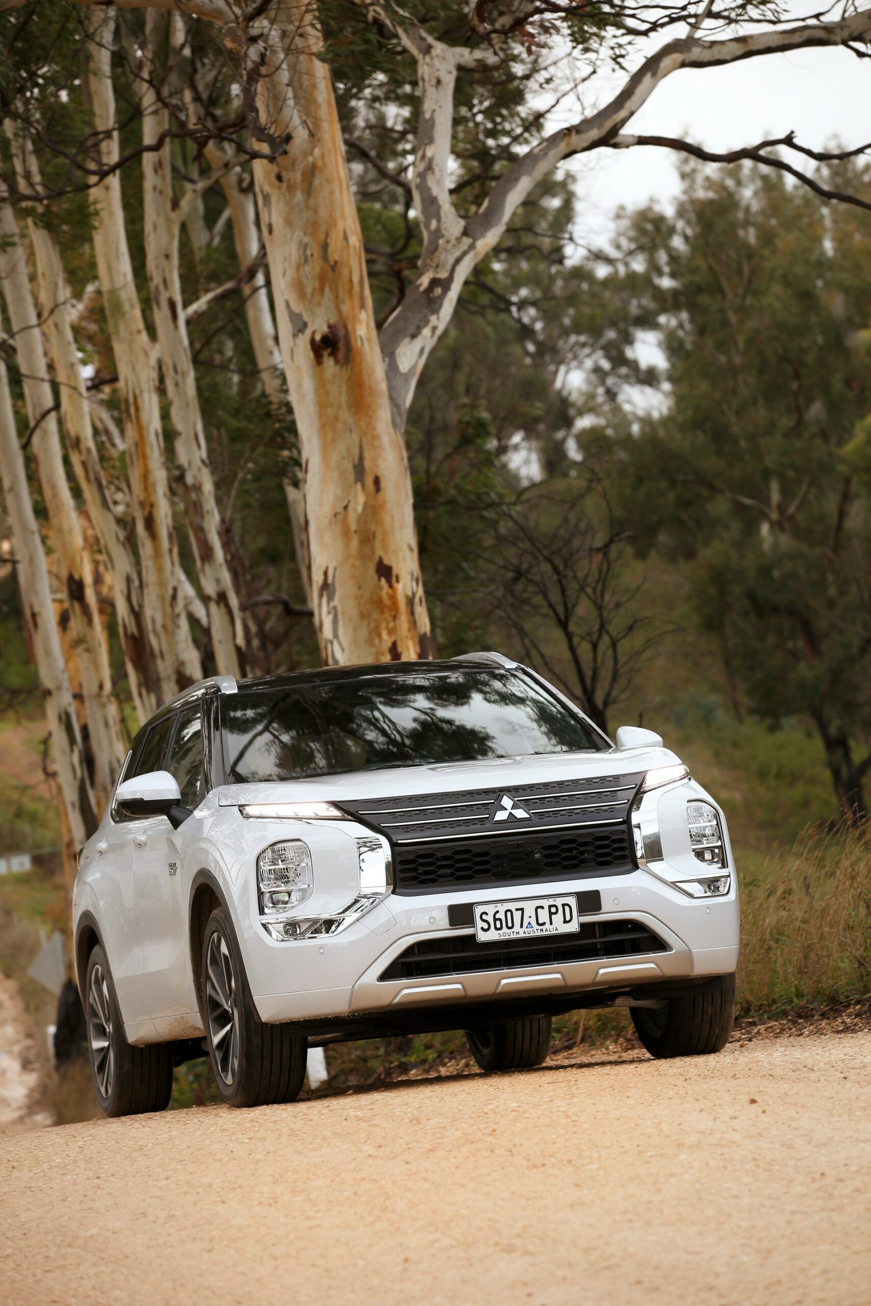 2022 Mitsubishi Outlander Plug-In Hybrid EV Offered In Four Trims In Australia