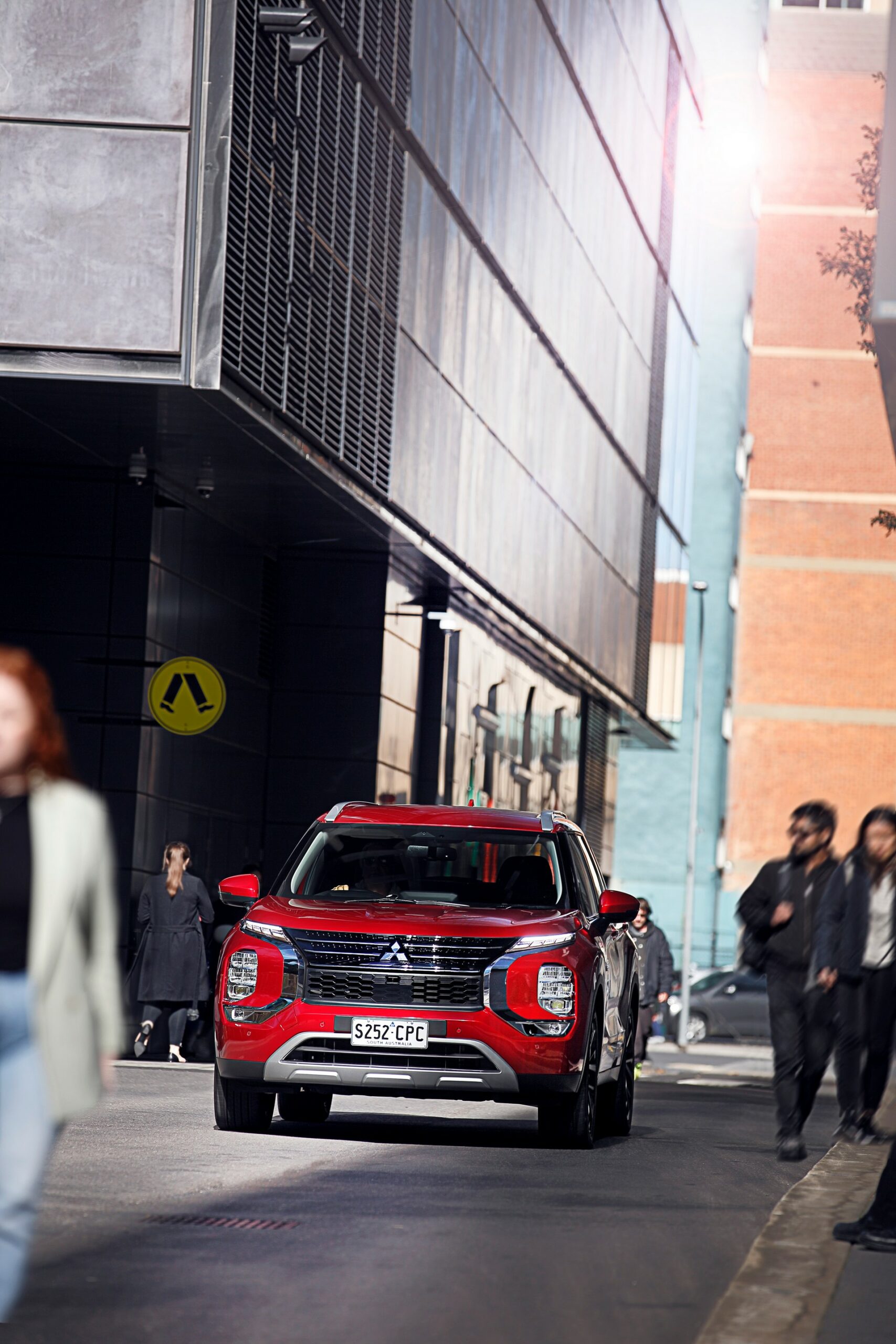 2022 Mitsubishi Outlander Plug-In Hybrid EV Offered In Four Trims In Australia