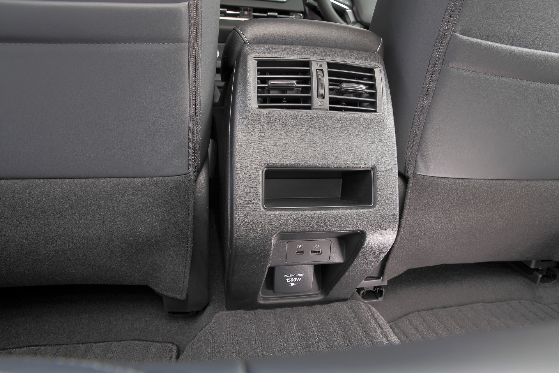 2022 Mitsubishi Outlander Plug-In Hybrid EV Offered In Four Trims In Australia