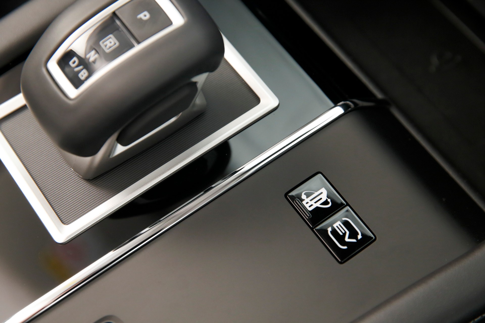 2022 Mitsubishi Outlander Plug-In Hybrid EV Offered In Four Trims In Australia