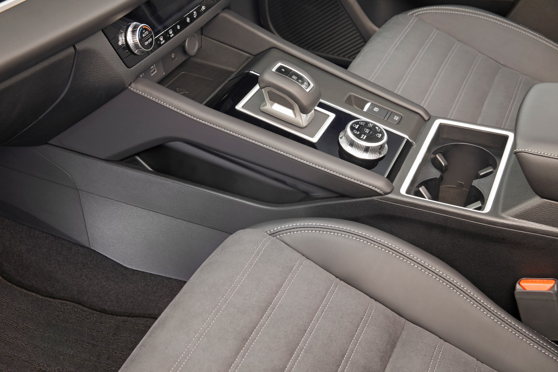 2022 Mitsubishi Outlander Plug-In Hybrid EV Offered In Four Trims In Australia