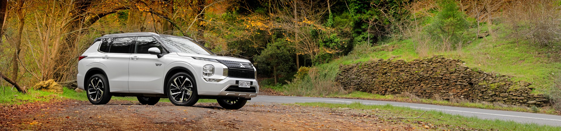 2022 Mitsubishi Outlander Plug-In Hybrid EV Offered In Four Trims In Australia
