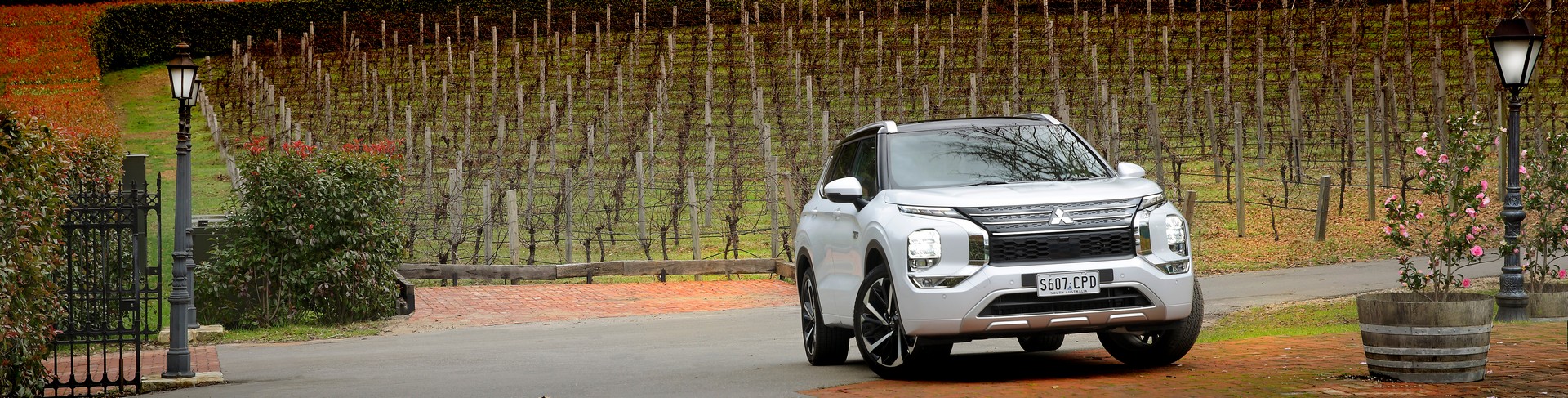 2022 Mitsubishi Outlander Plug-In Hybrid EV Offered In Four Trims In Australia