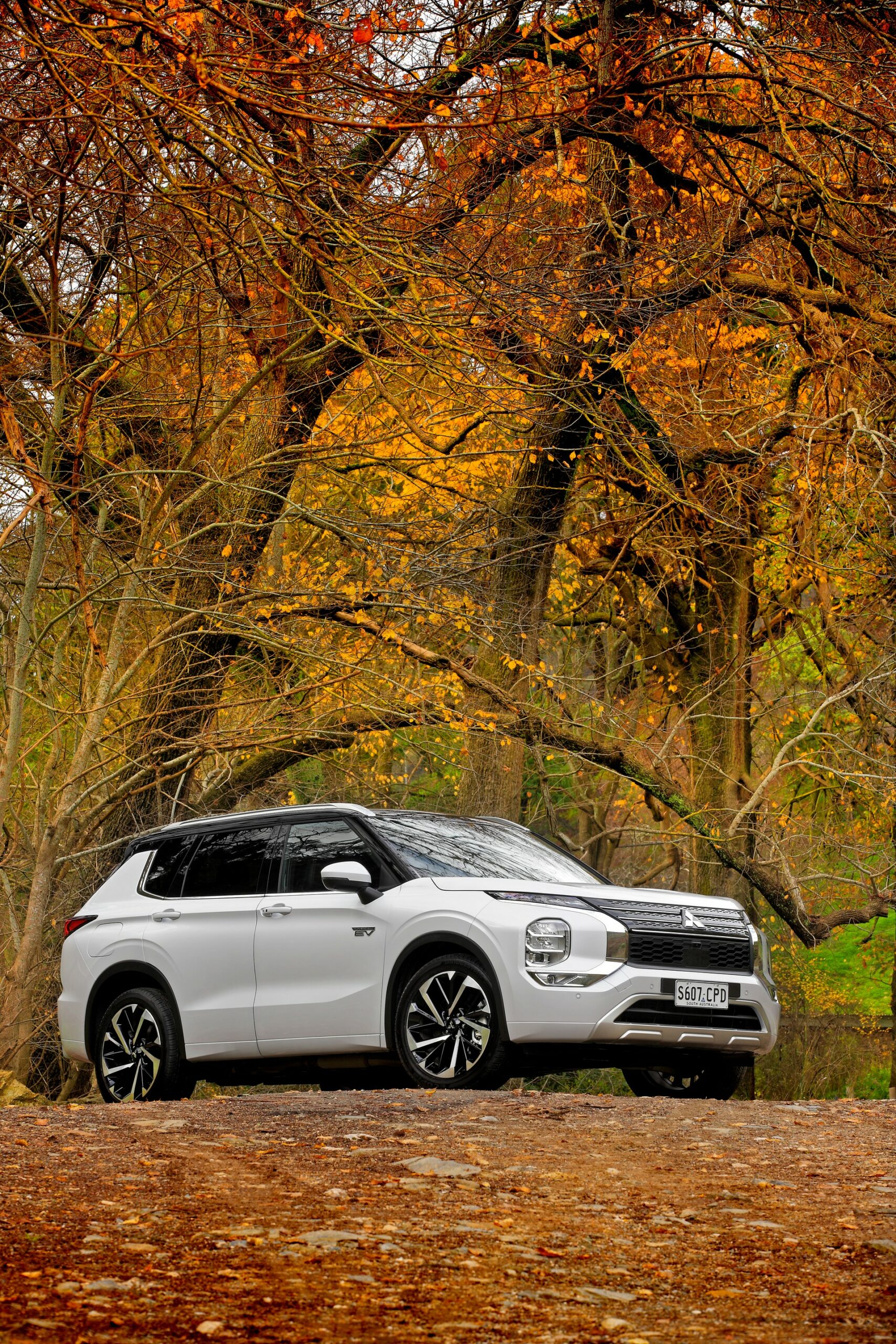 2022 Mitsubishi Outlander Plug-In Hybrid EV Offered In Four Trims In Australia