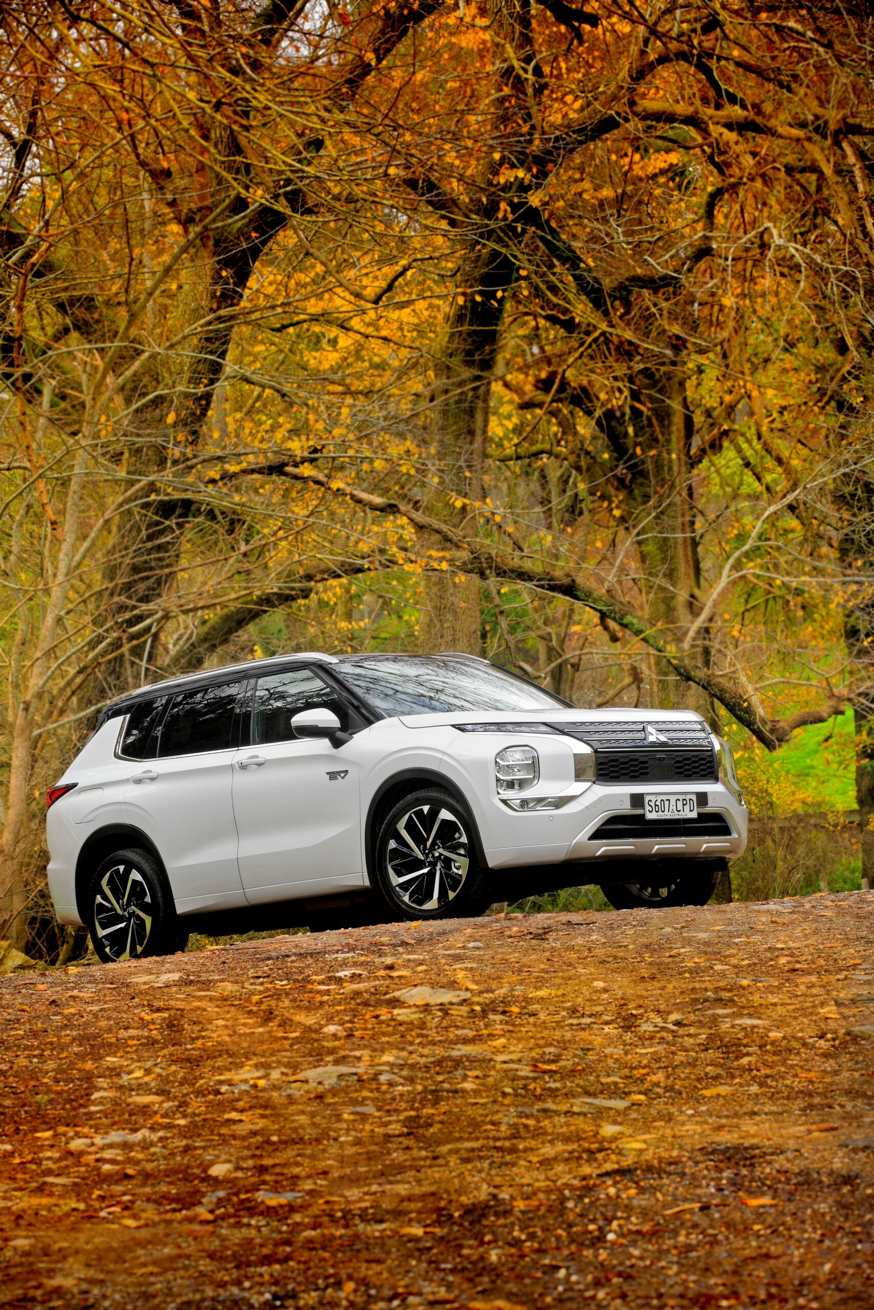 2022 Mitsubishi Outlander Plug-In Hybrid EV Offered In Four Trims In Australia
