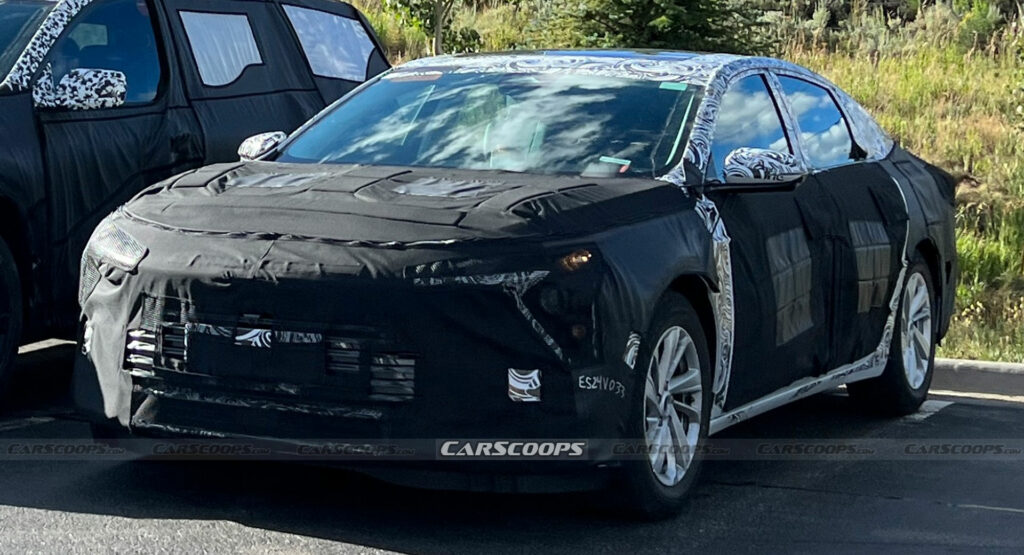  Mysterious GM Sedan Spied Undergoing Testing, Is It A New Buick For China?