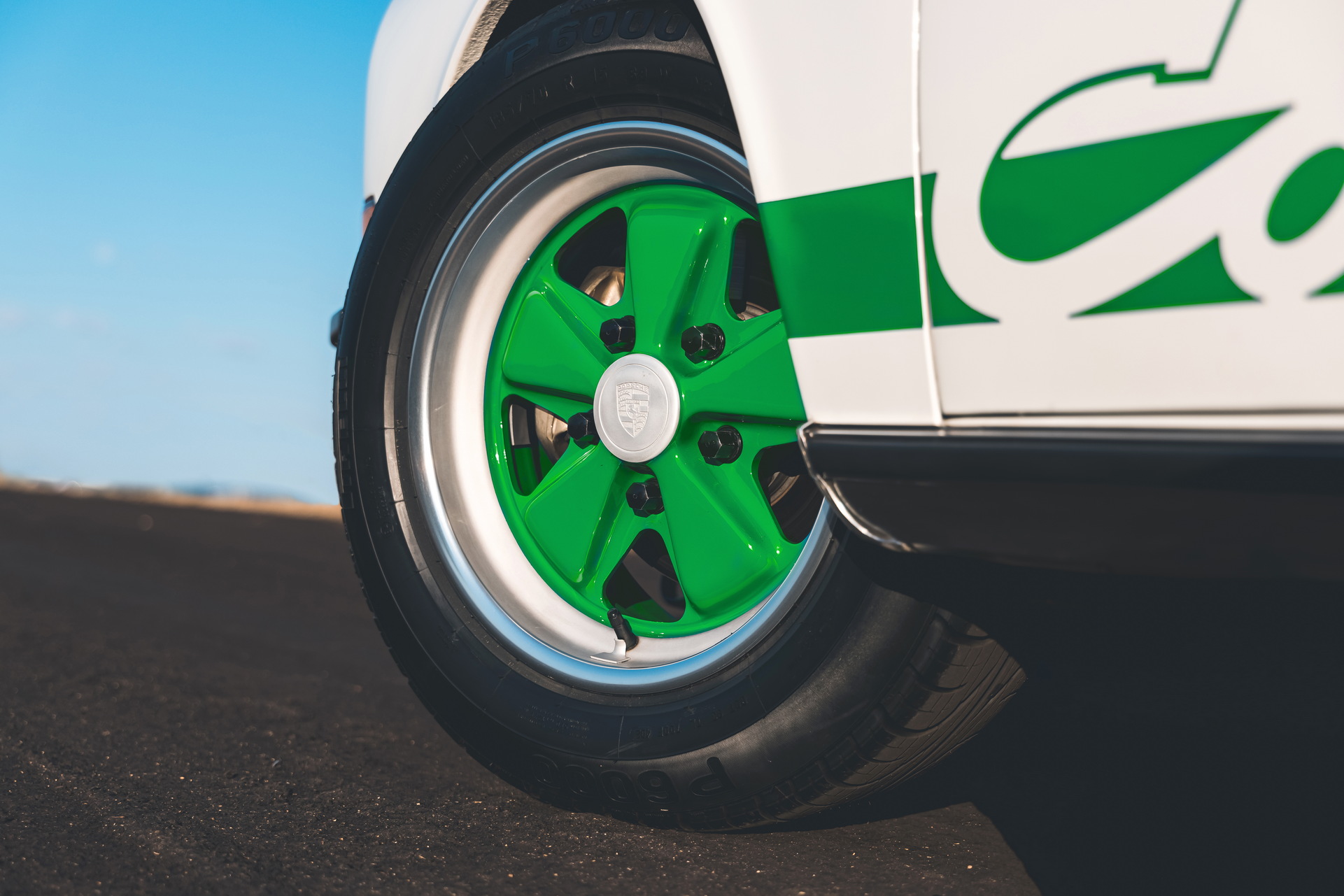 Porsche Pays Tribute To Carrera RS 2.7 With A Special Edition 911 GT3 RS Only For U.S