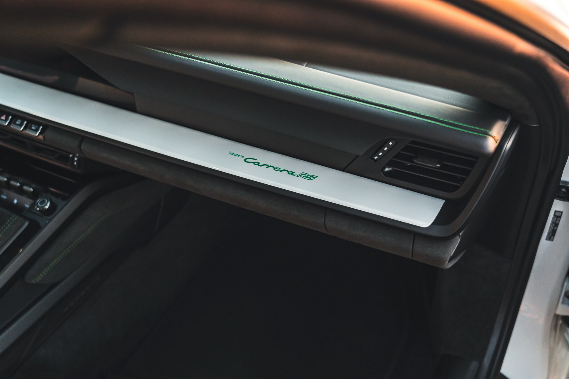 Porsche Pays Tribute To Carrera RS 2.7 With A Special Edition 911 GT3 RS Only For U.S