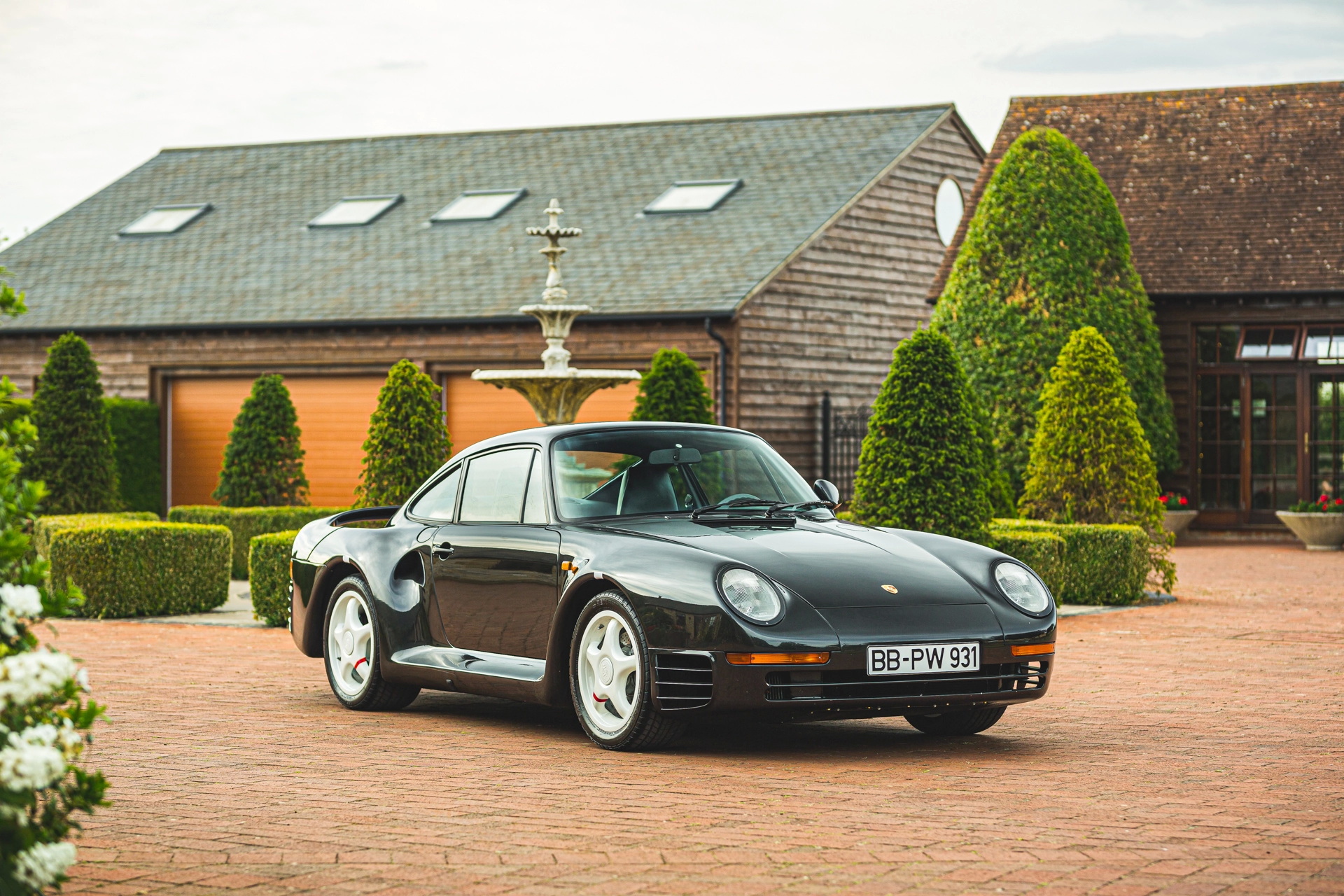 This 1-Of-3 Porsche 959 S Prototype Is Looking For Its Next Caretaker