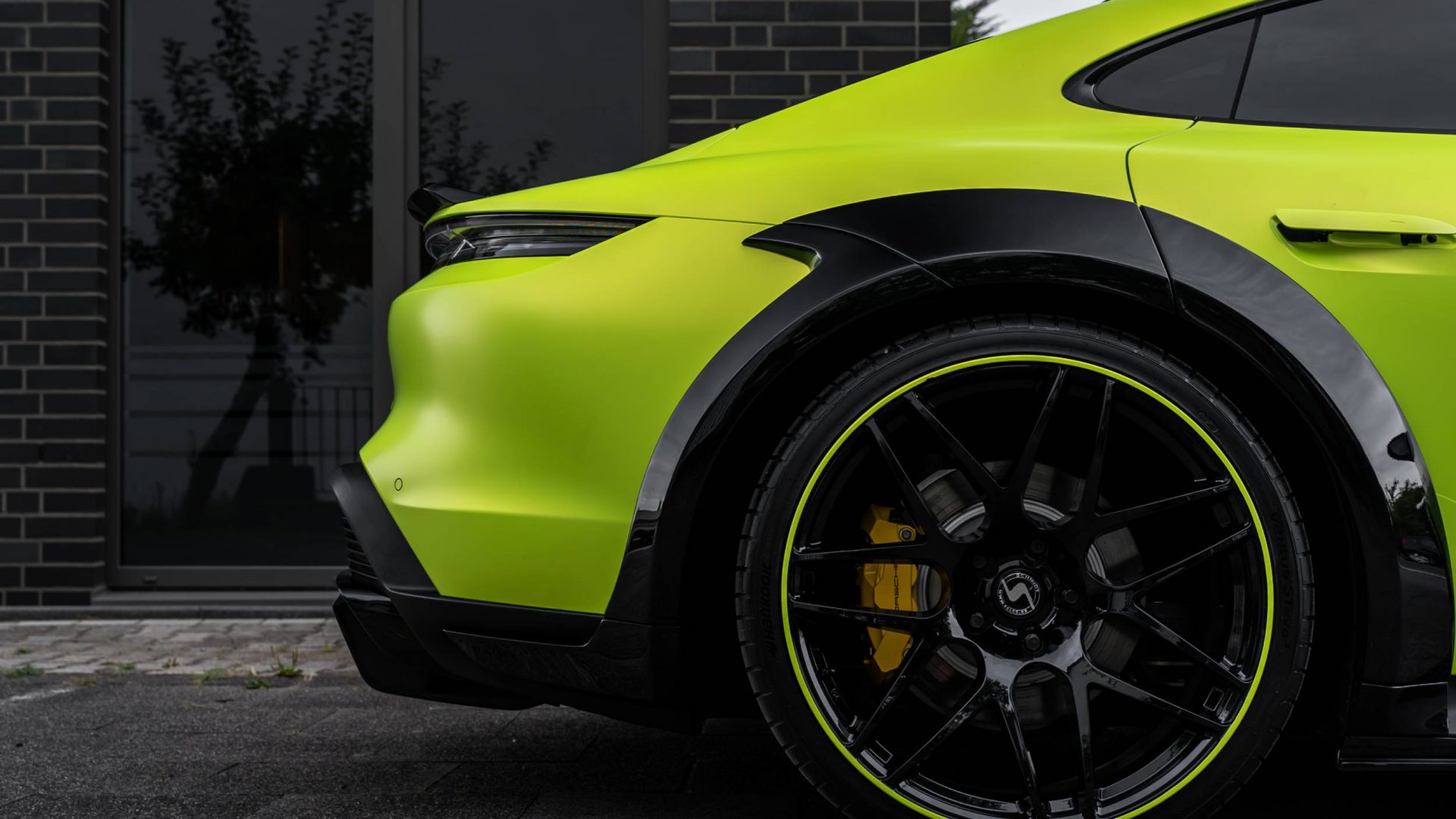 Prior Design’s Widebody Porsche Taycan Makes No Apologies
