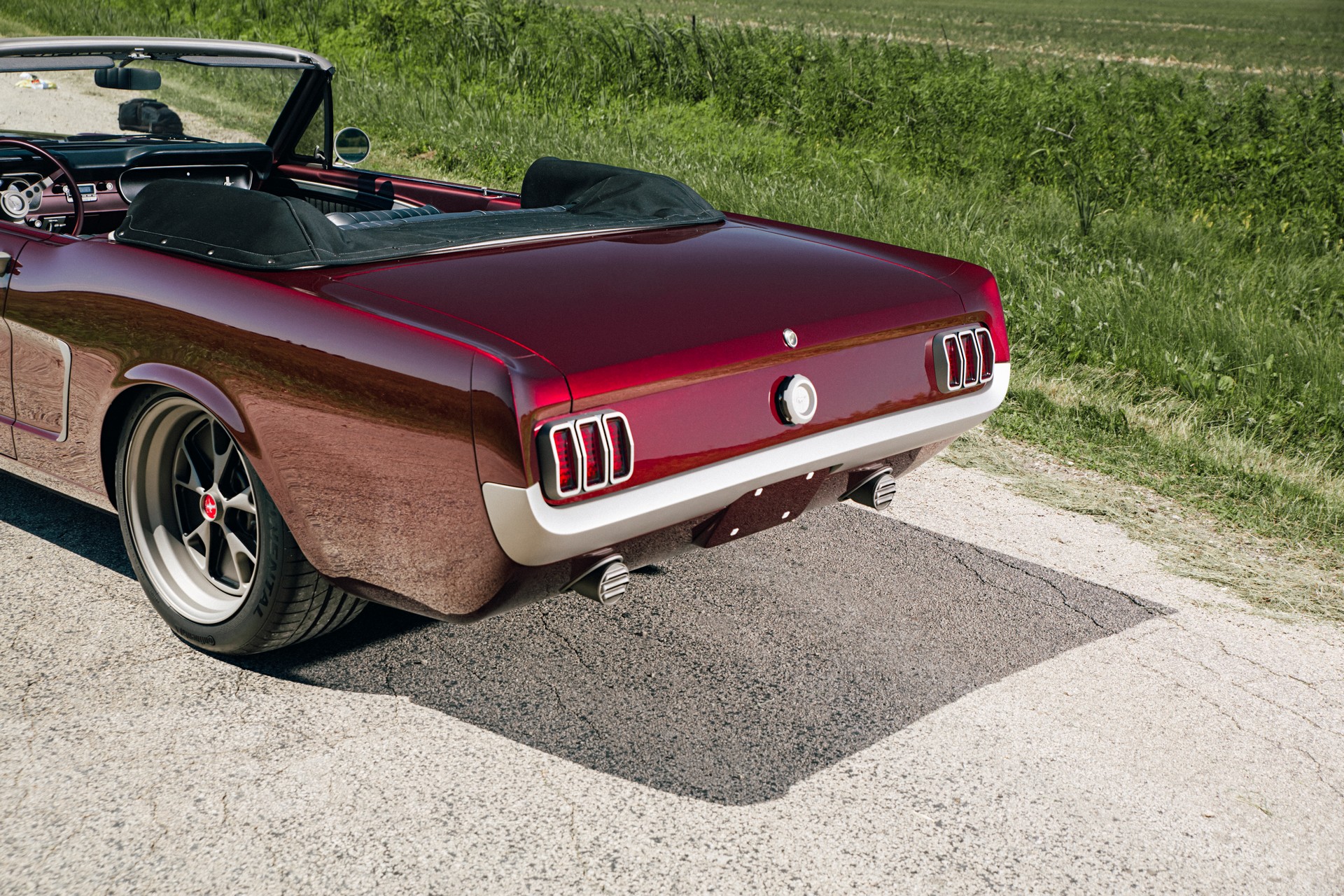 Ringbrothers’ New-Old 1964 Ford Mustang ‘CAGED’ Took 4,200 Hours To Build