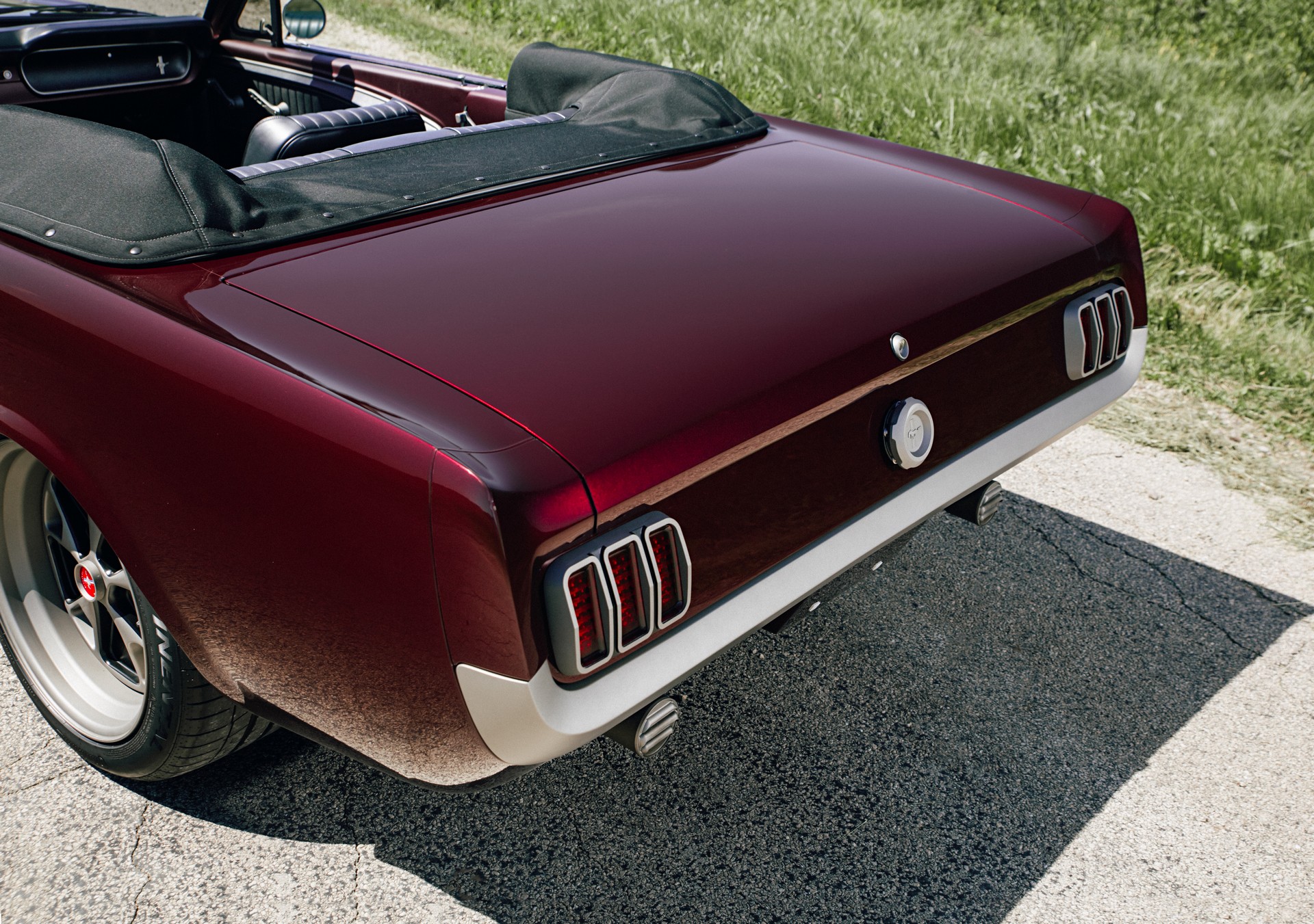 Ringbrothers’ New-Old 1964 Ford Mustang ‘CAGED’ Took 4,200 Hours To Build