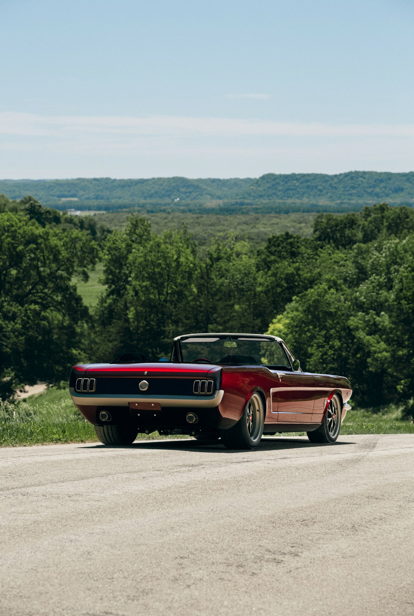 Ringbrothers’ New-Old 1964 Ford Mustang ‘CAGED’ Took 4,200 Hours To Build