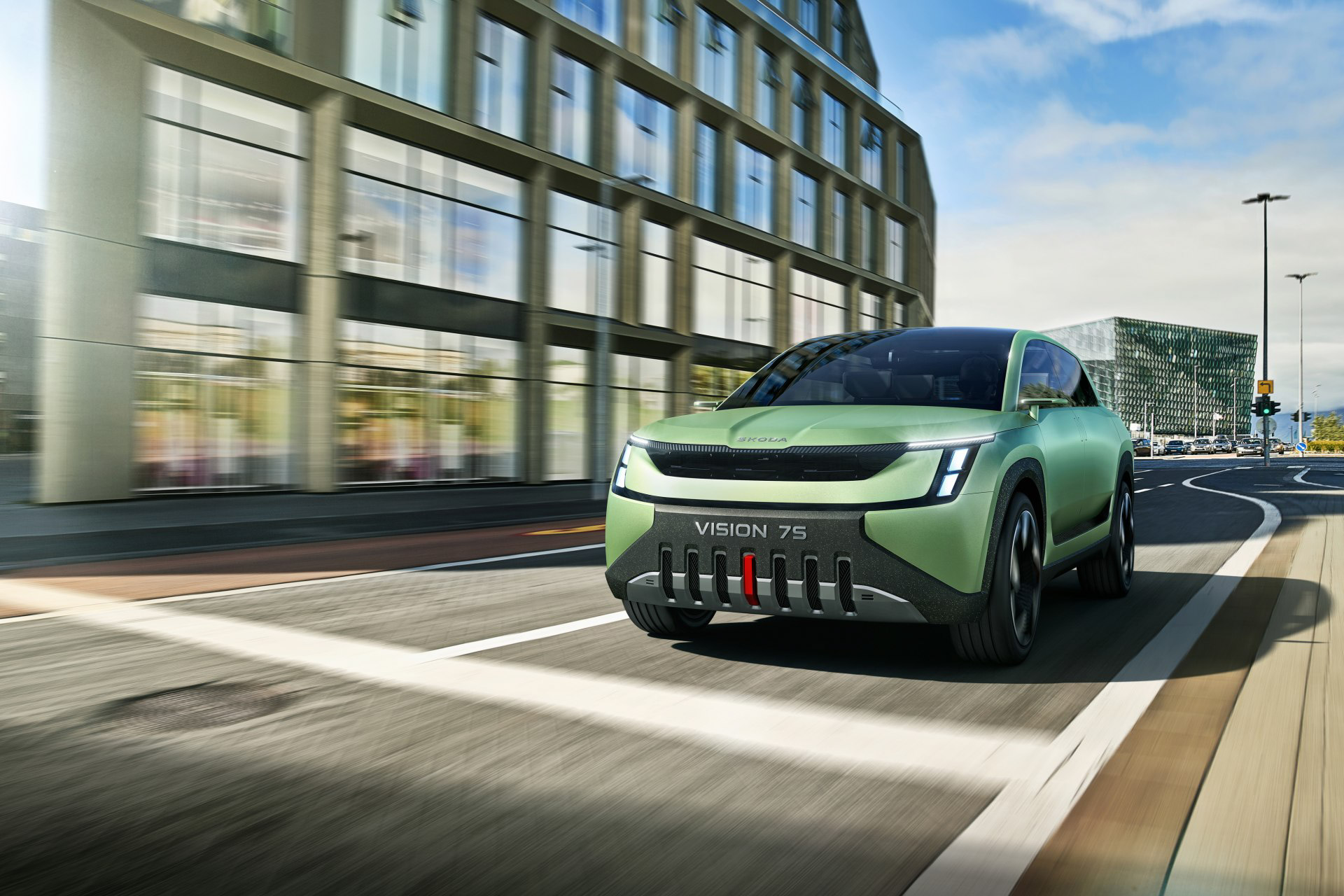 Skoda Vision 7S Concept Previews Electric Kodiaq Replacement With 370-Mile Range