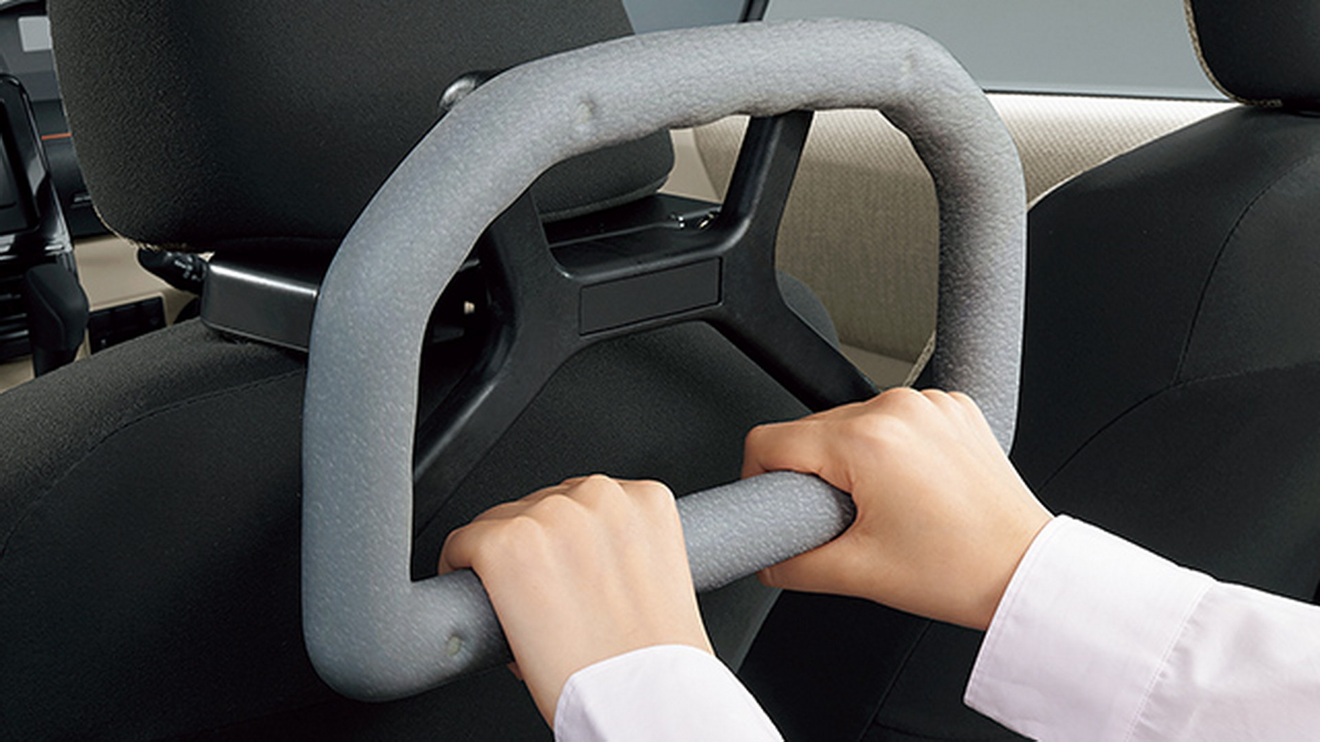 Modellista’s Toyota Sienta Exploring Its Sporty, Adventurous, And Premium Sides