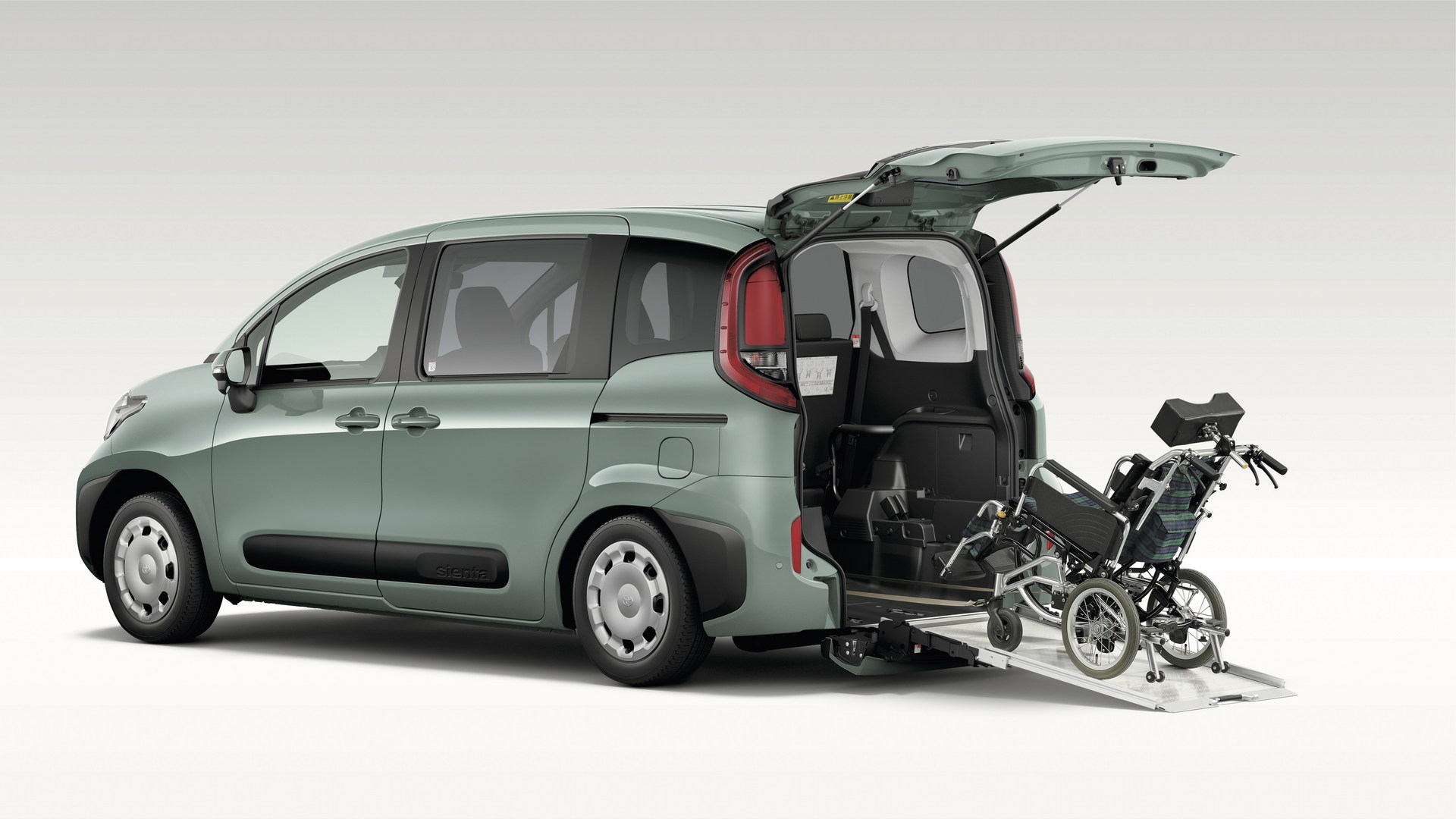 New Toyota Sienta Debuts In Japan As A 3-Row Hybrid Minivan Based On The Yaris