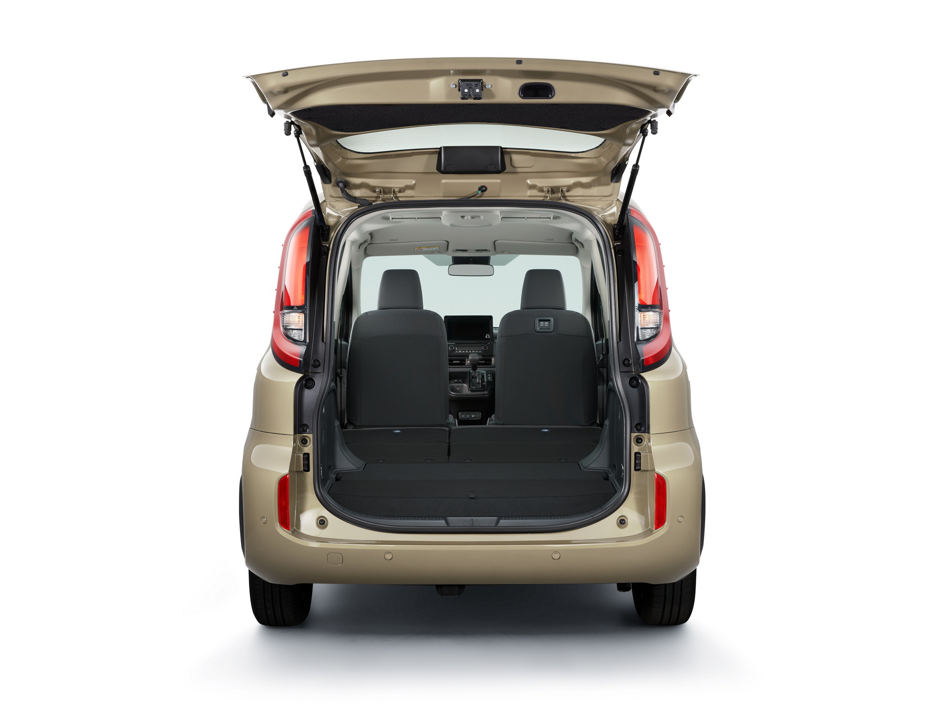 New Toyota Sienta Debuts In Japan As A 3-Row Hybrid Minivan Based On The Yaris