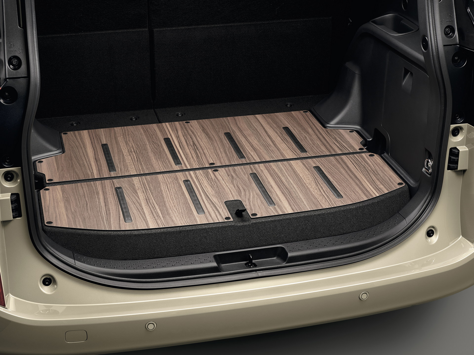 New Toyota Sienta Debuts In Japan As A 3-Row Hybrid Minivan Based On The Yaris