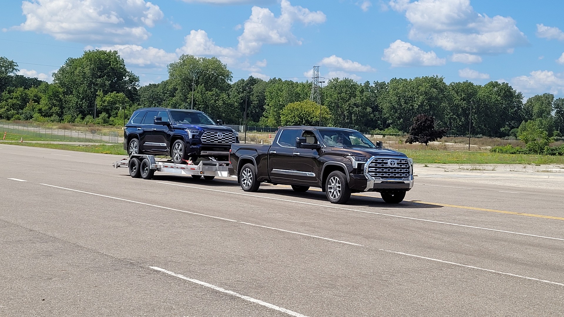 Toyota Shows Off The Tundra’s Trailer Pre-Collision System