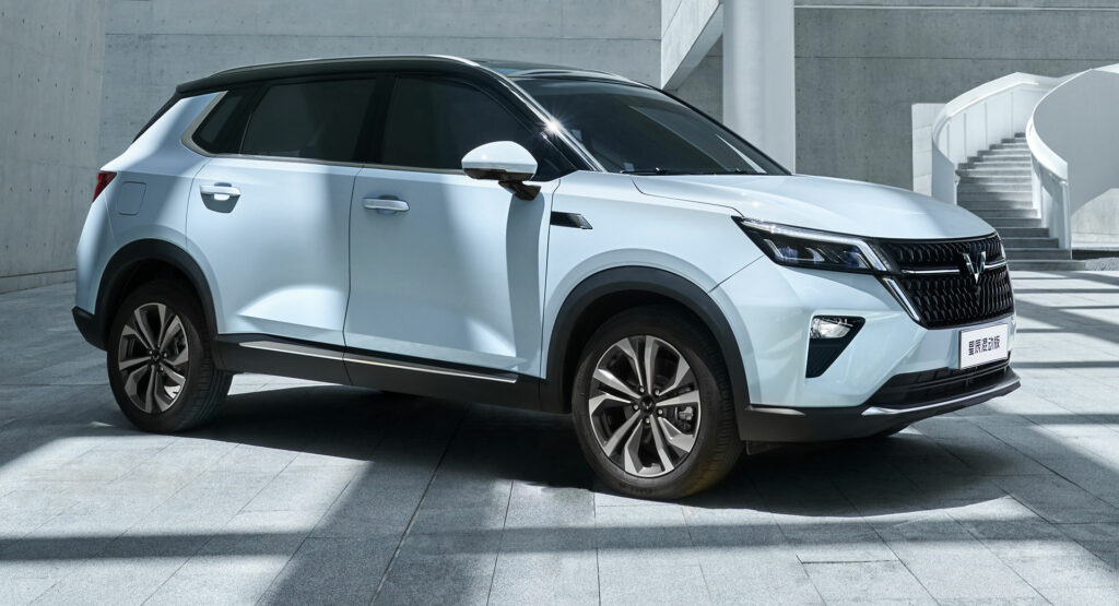  GM’s Wuling Xingchen Is A Hybrid SUV That Costs Less Than $15,000 In China