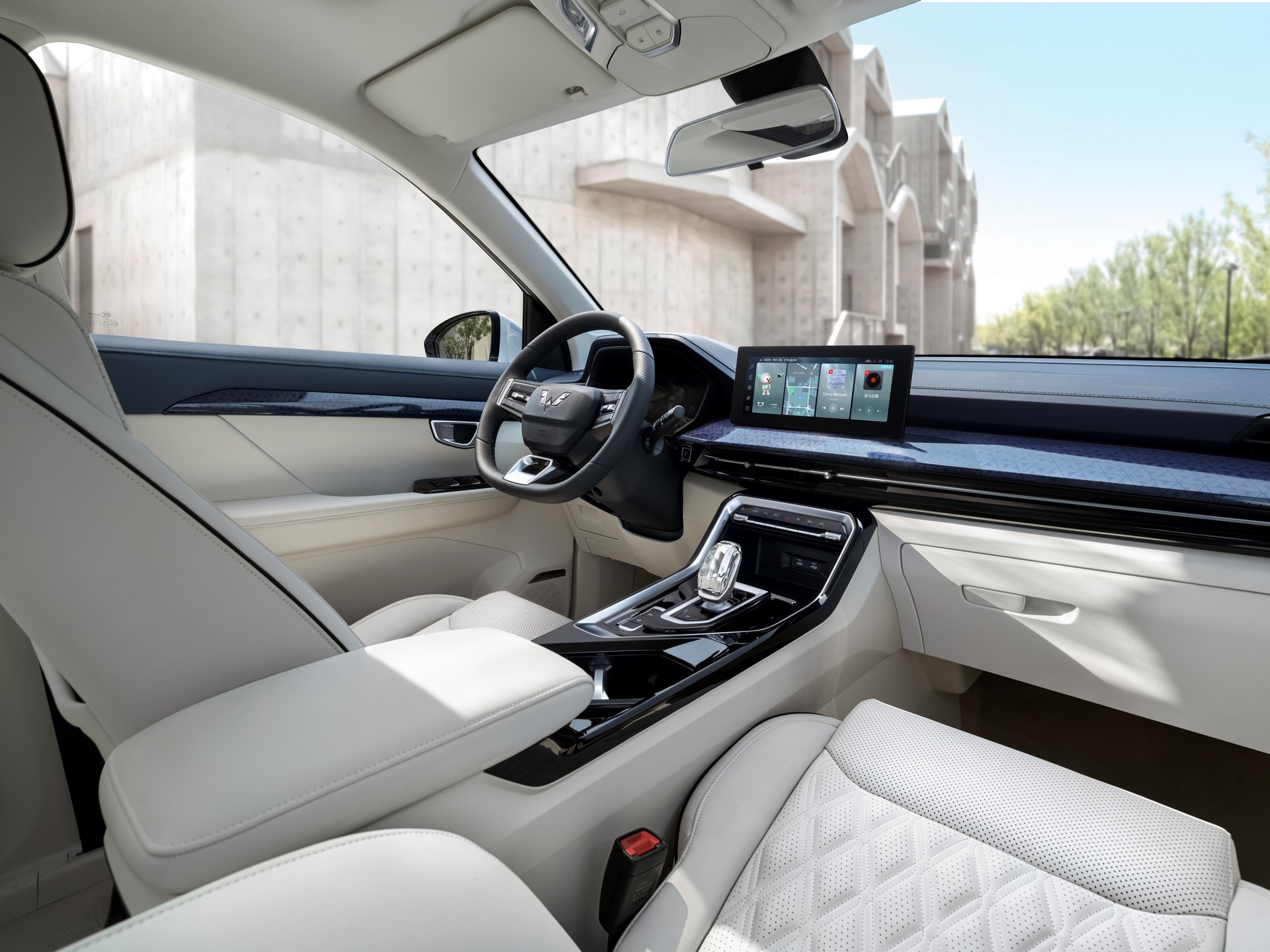 GM’s Wuling Xingchen Is A Hybrid SUV That Costs Less Than $15,000 In China