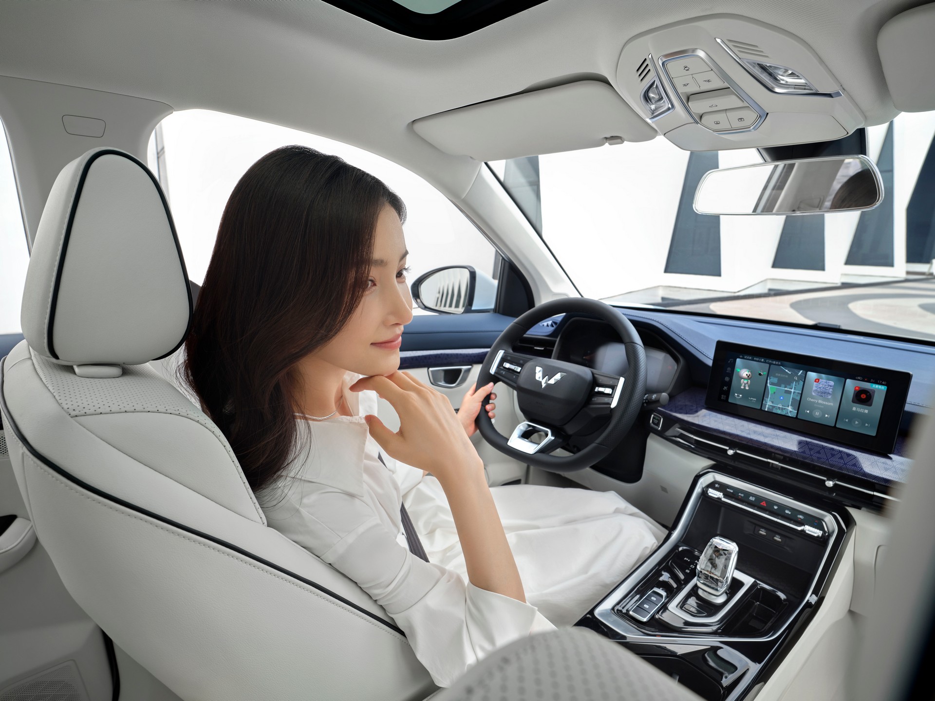 GM’s Wuling Xingchen Is A Hybrid SUV That Costs Less Than $15,000 In China