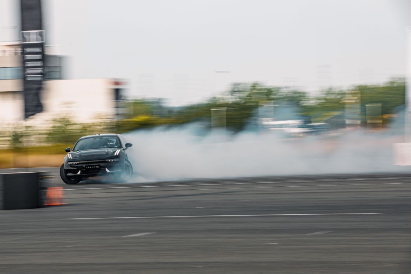 Electric Zeekr 001 Breaks World Record With A Drift At 129 MPH