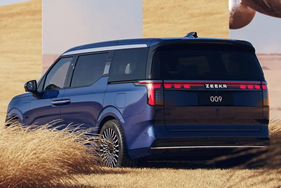Zeekr’s 009 Electric Minivan Is All About Luxury And Comfort