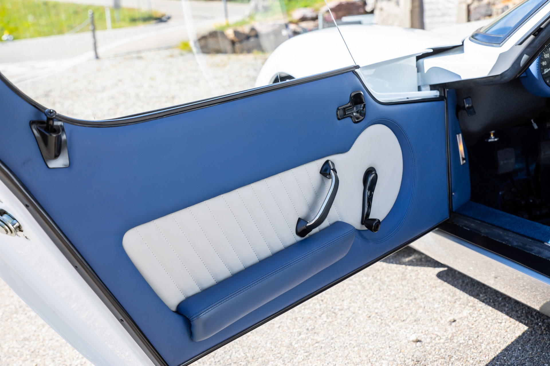 This 1968 Lamborghini Miura Used To Have A Chevy V8 Under The Hood, But Fortunately, Not Anymore