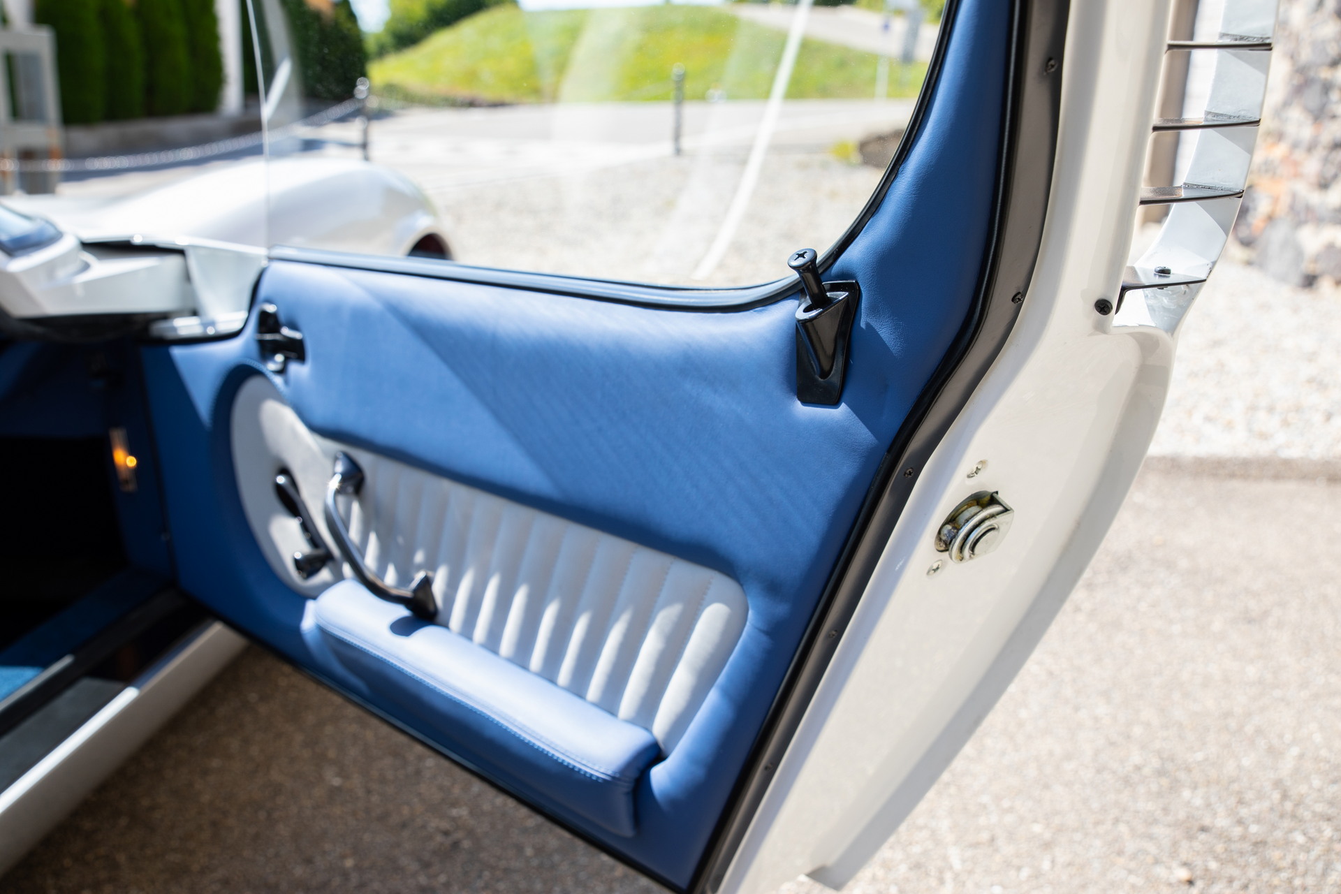 This 1968 Lamborghini Miura Used To Have A Chevy V8 Under The Hood, But Fortunately, Not Anymore