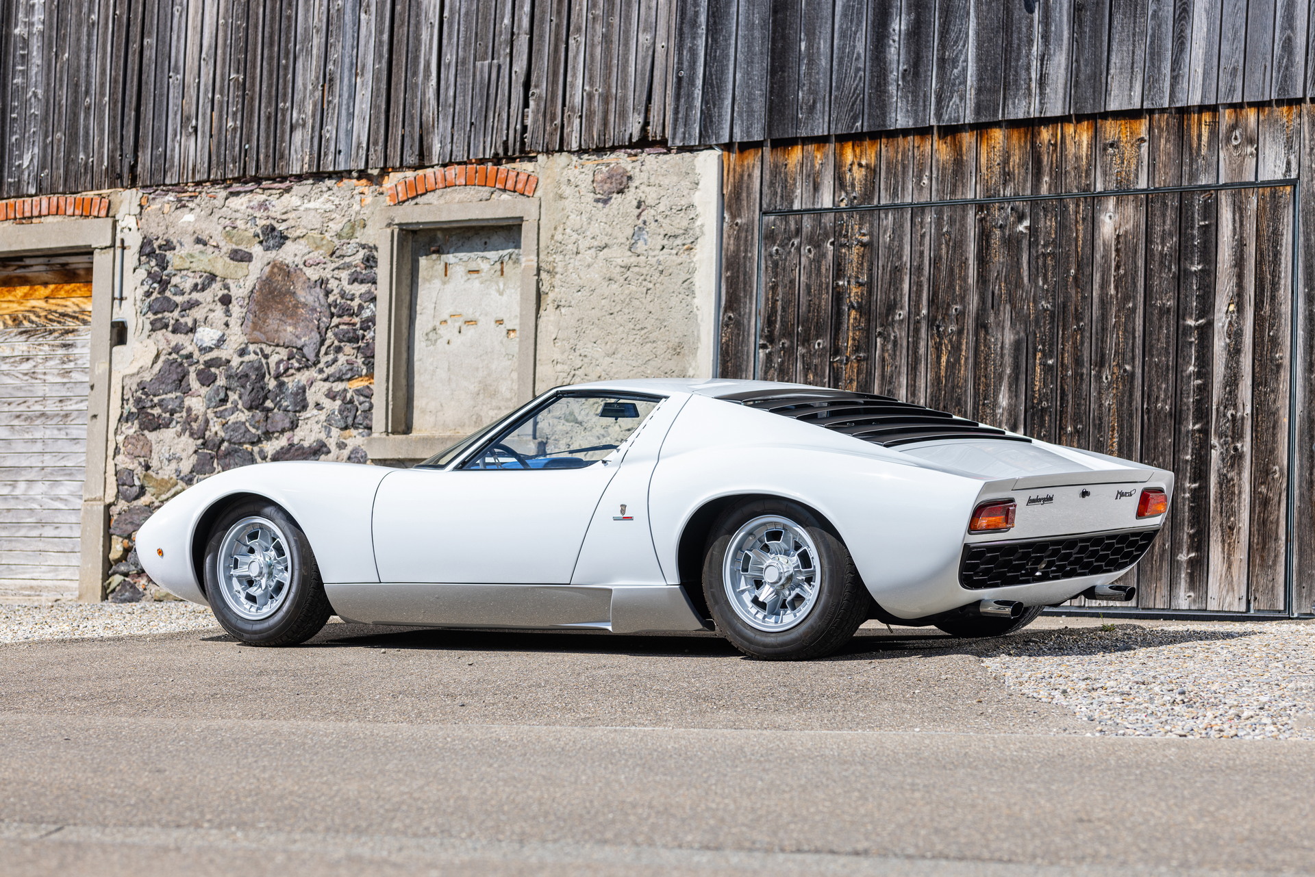 This 1968 Lamborghini Miura Used To Have A Chevy V8 Under The Hood, But Fortunately, Not Anymore