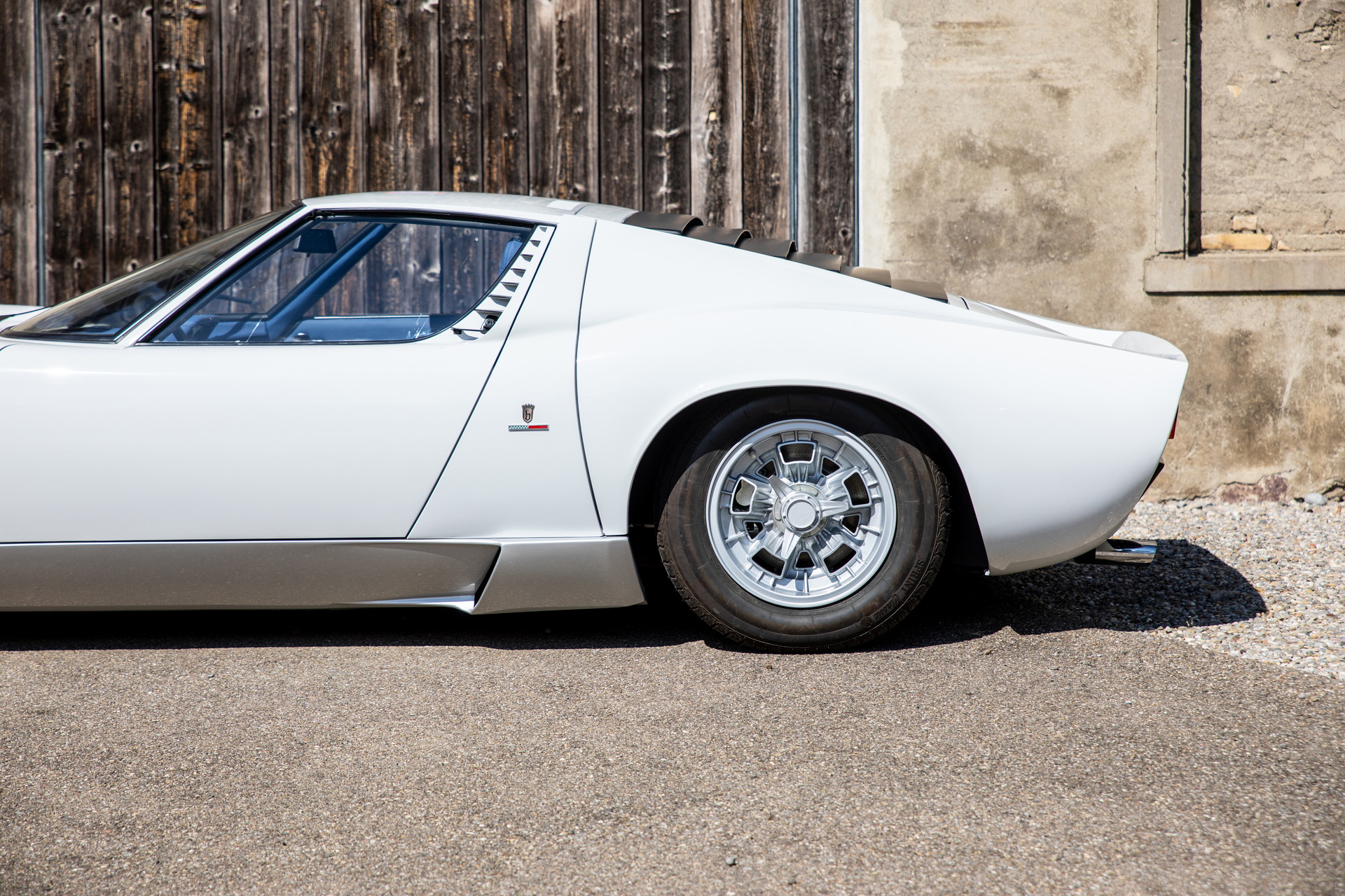 This 1968 Lamborghini Miura Used To Have A Chevy V8 Under The Hood, But Fortunately, Not Anymore