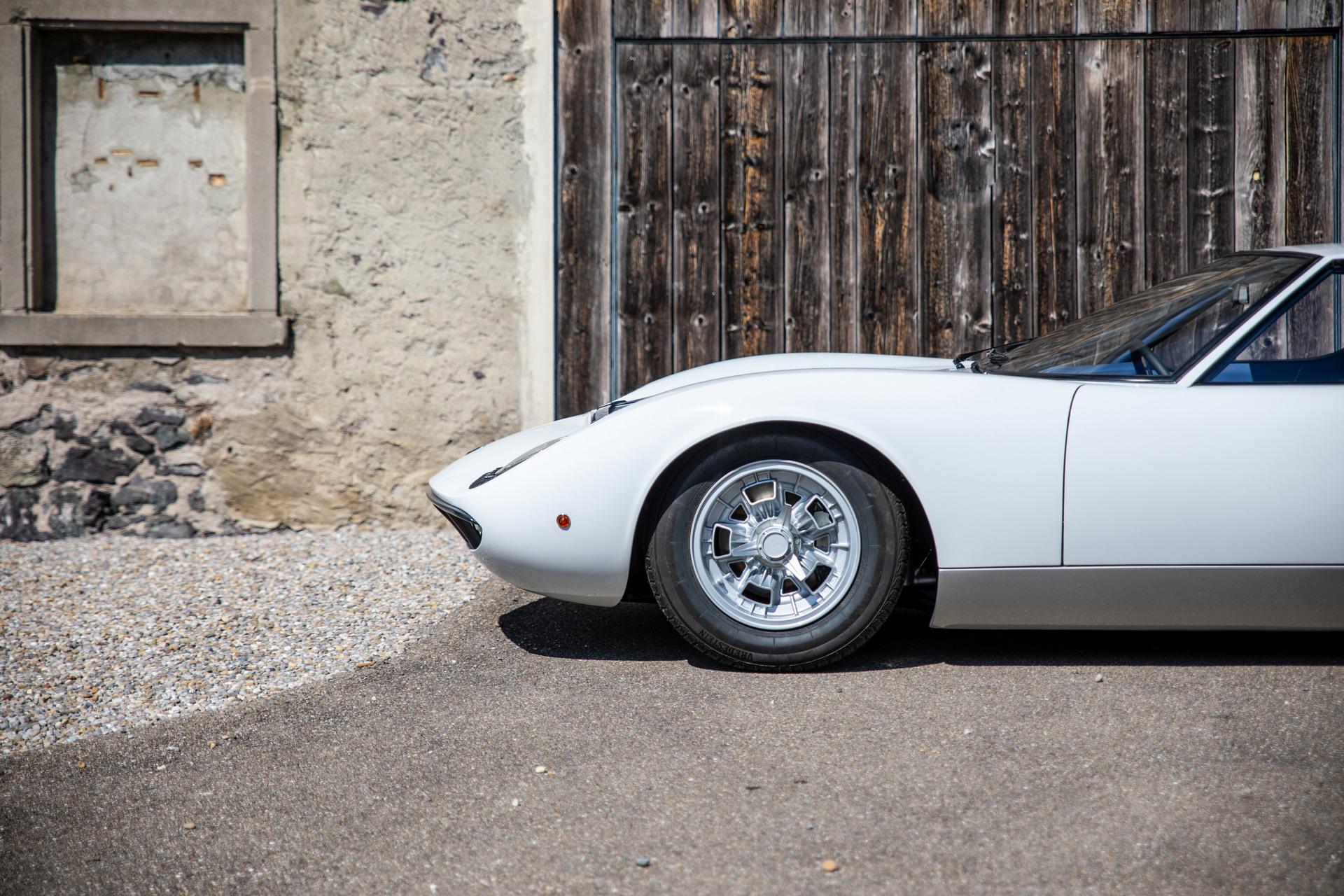 This 1968 Lamborghini Miura Used To Have A Chevy V8 Under The Hood, But Fortunately, Not Anymore