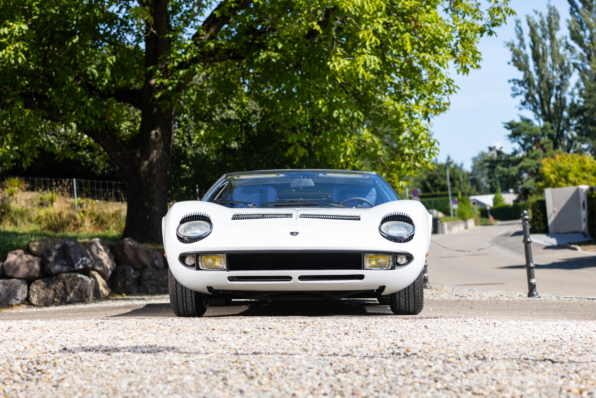 This 1968 Lamborghini Miura Used To Have A Chevy V8 Under The Hood, But Fortunately, Not Anymore