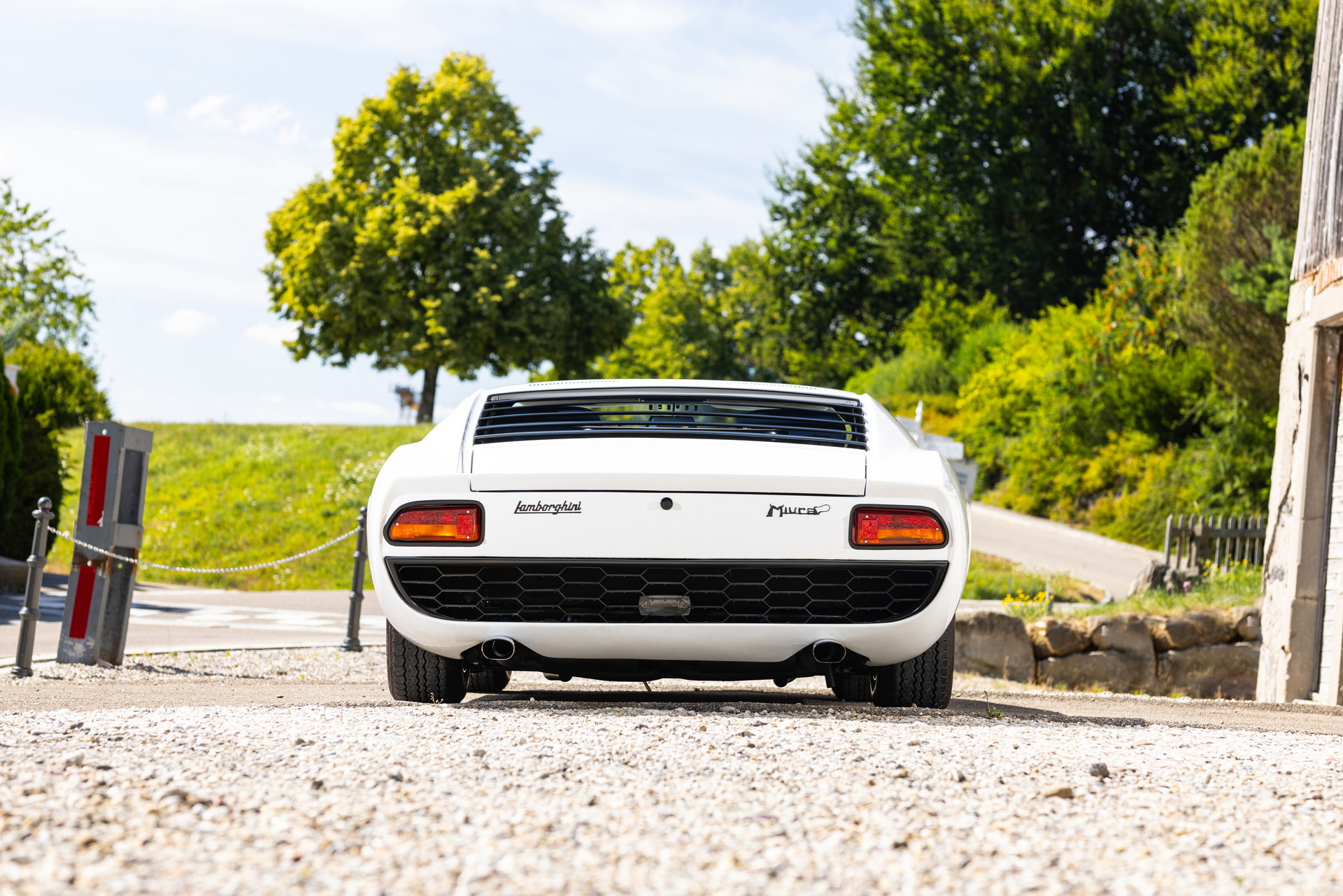 This 1968 Lamborghini Miura Used To Have A Chevy V8 Under The Hood, But Fortunately, Not Anymore