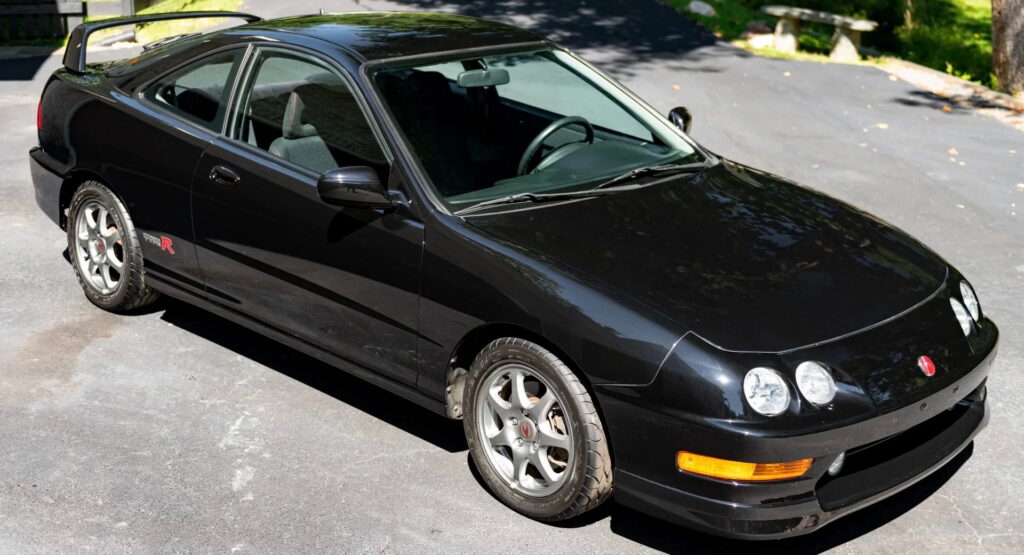  Someone Paid $73,000 For A 19k Mile 2000 Acura Integra Type R