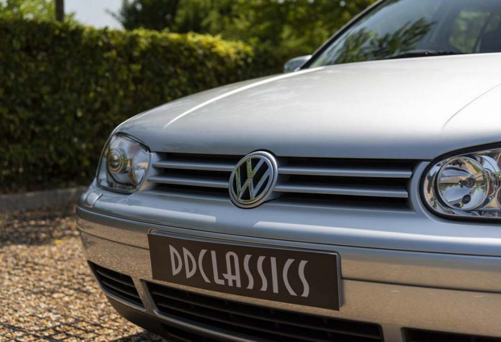 Ride Like It’s 2001 With This Low-Mileage VW Golf Mk4 GTI