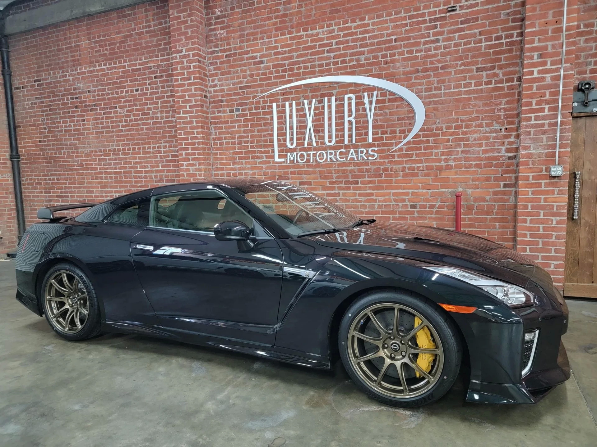 A 145-Mile 2021 Nissan GT-R T-Spec Sold For Over $200,000 On Bring A Trailer