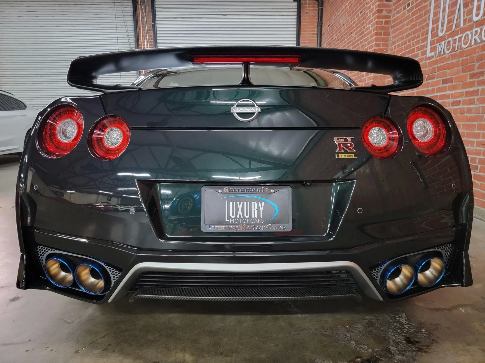 A 145-Mile 2021 Nissan GT-R T-Spec Sold For Over $200,000 On Bring A Trailer