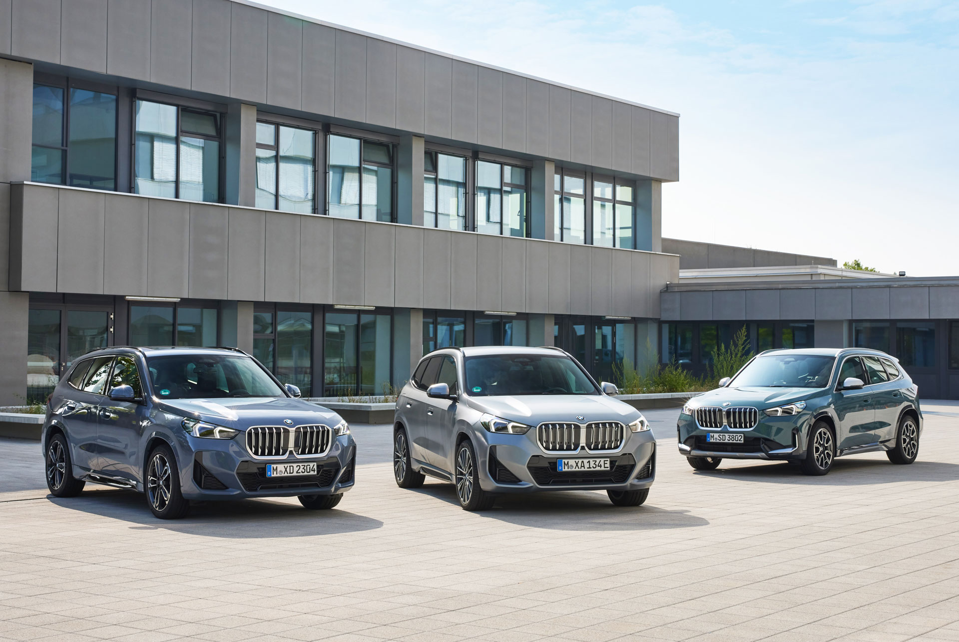 BMW Adds More Engine Options For X1 And Active Tourer, Starts Sales Of Electric iX1 And Base i4