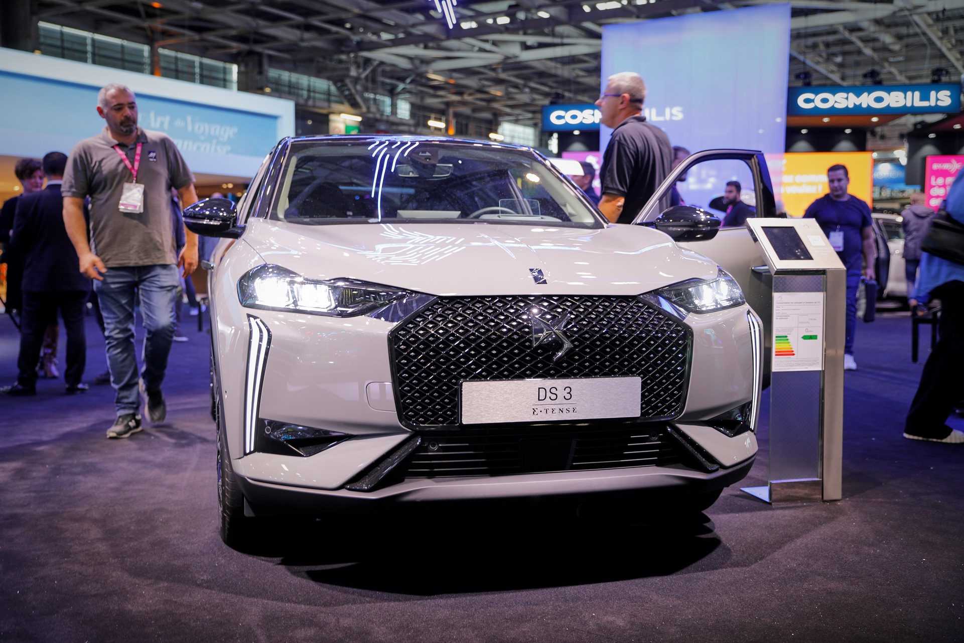 2022 DS 3 Facelift Brings Subtle Styling Tweaks, New Infotainment And Improved EV Powertrain