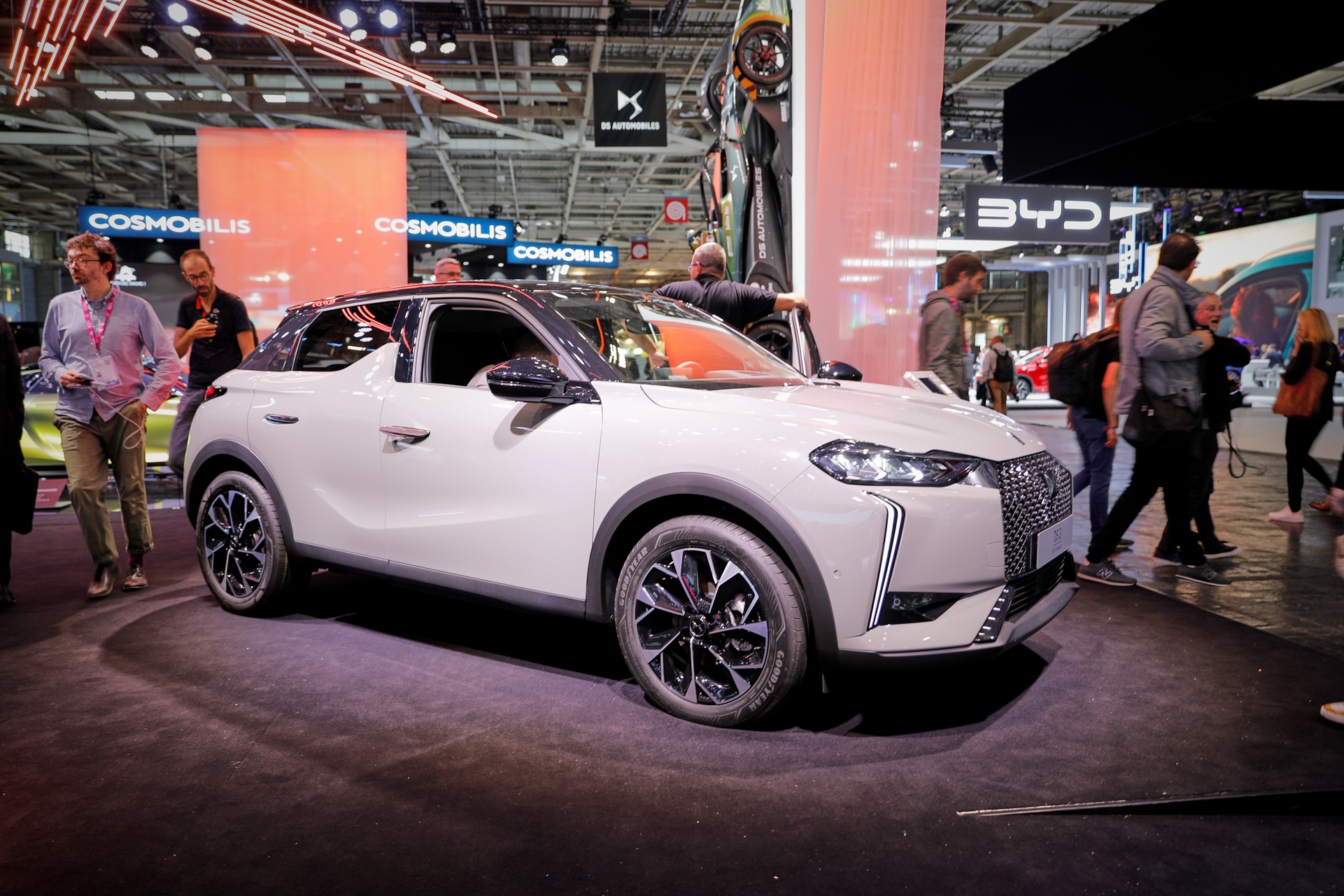 2022 DS 3 Facelift Brings Subtle Styling Tweaks, New Infotainment And Improved EV Powertrain